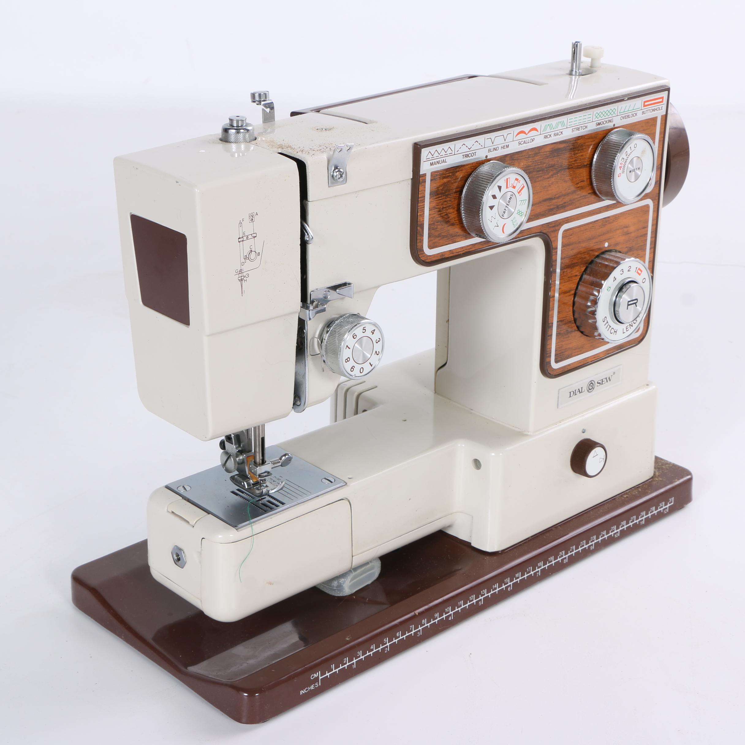 Vintage Dial 'N Sew Portable Sewing Machine EBTH