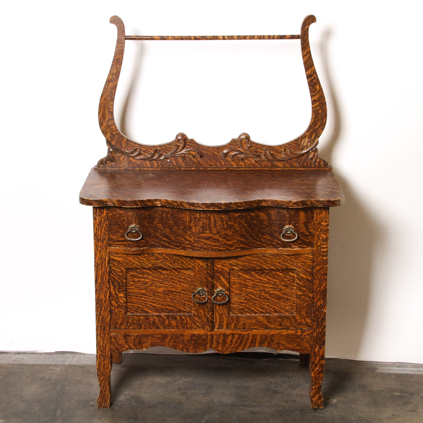 Vintage Victorian Style Faux Tiger Oak Wash Stand with Towel Bar EBTH