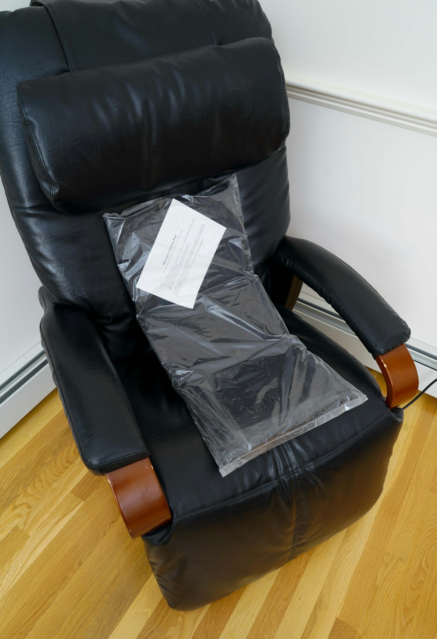 Human Touch Technology (HTT) Swivel Leather Reclining Massage Chair | EBTH