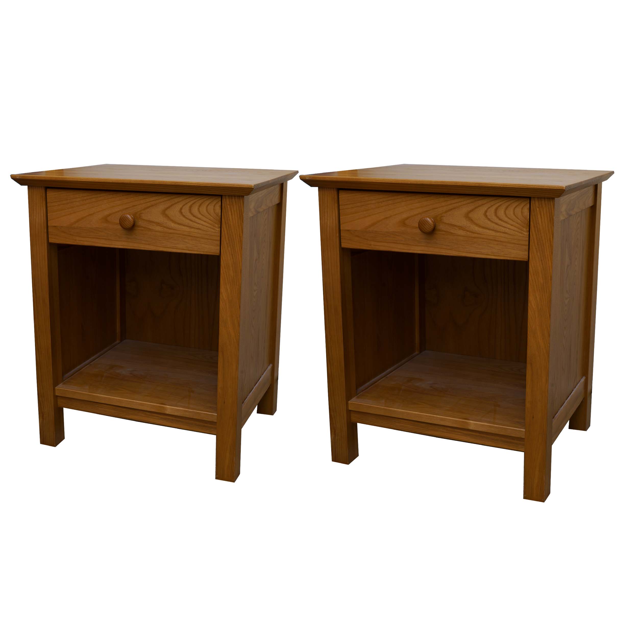 Pair Of Nightstands By Vermont Tubbs Ebth
