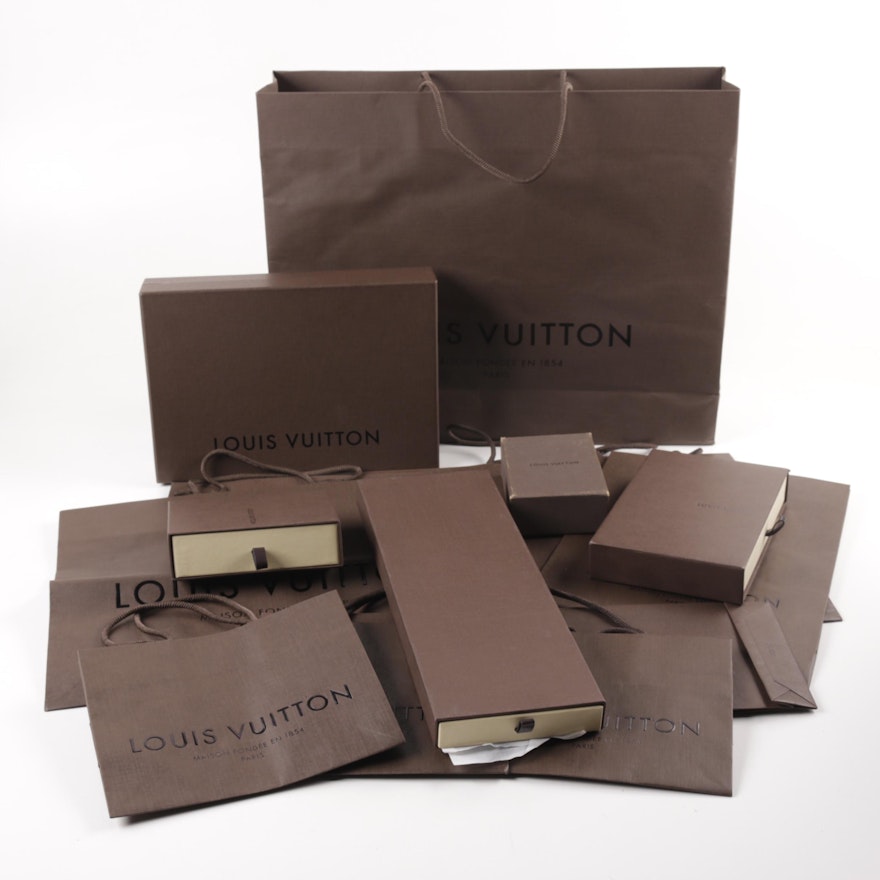 Louis Vuitton Boxes and Bags : EBTH