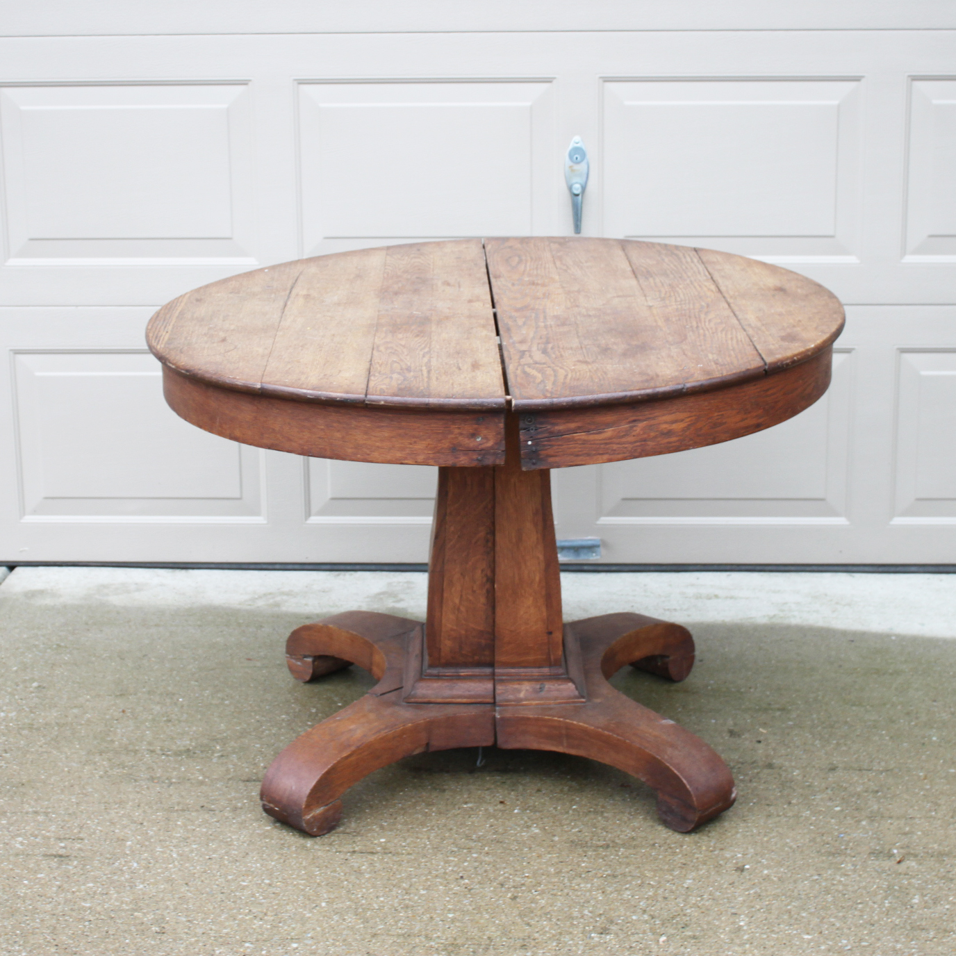 Antique Oak Pedestal Dining Table EBTH