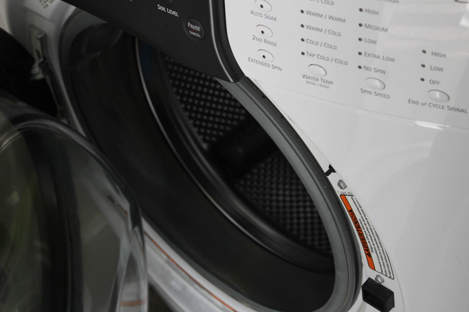 Kenmore Elite FrontLoading Washer with Pedestal EBTH