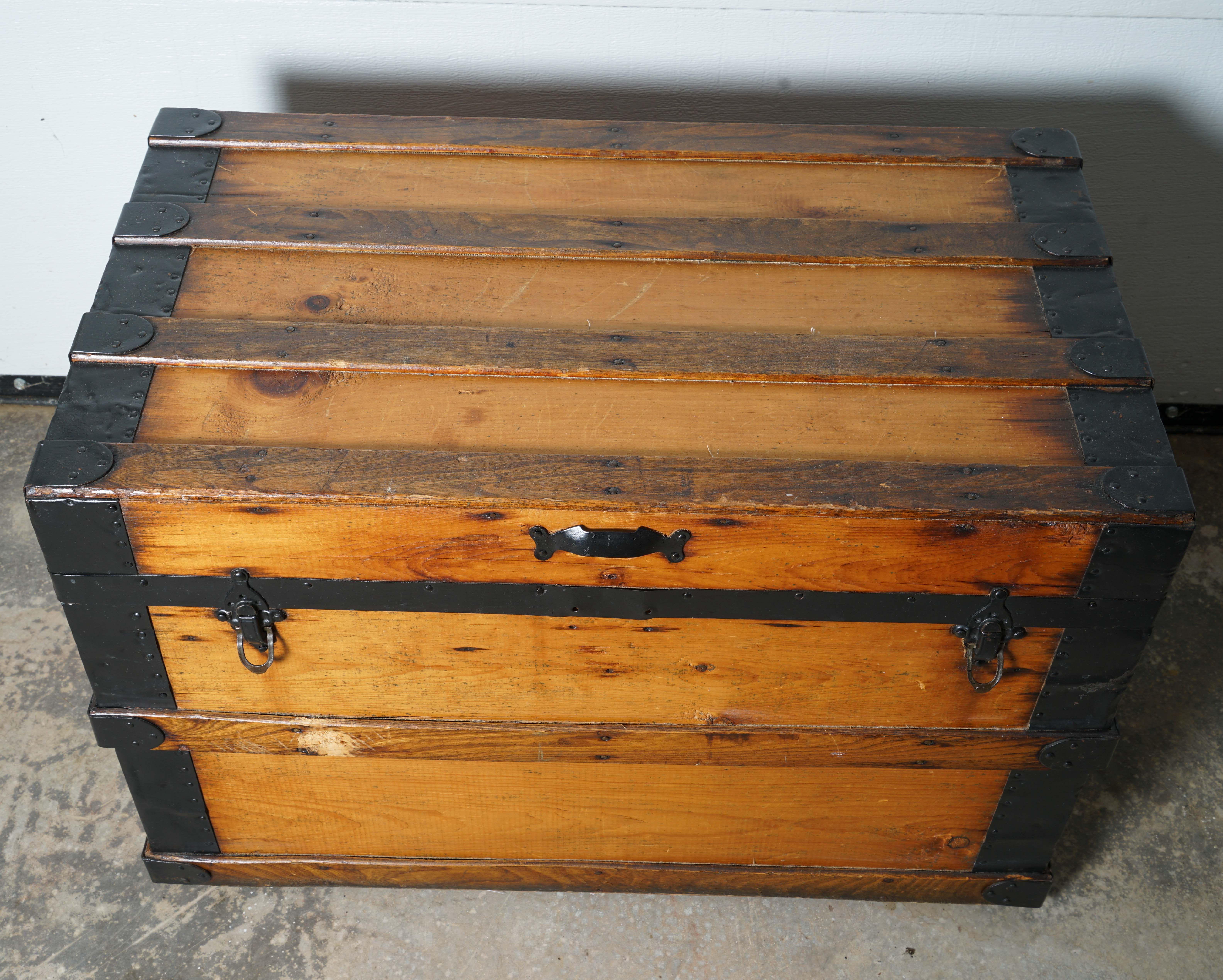 Vintage Wooden Steamer Trunk EBTH