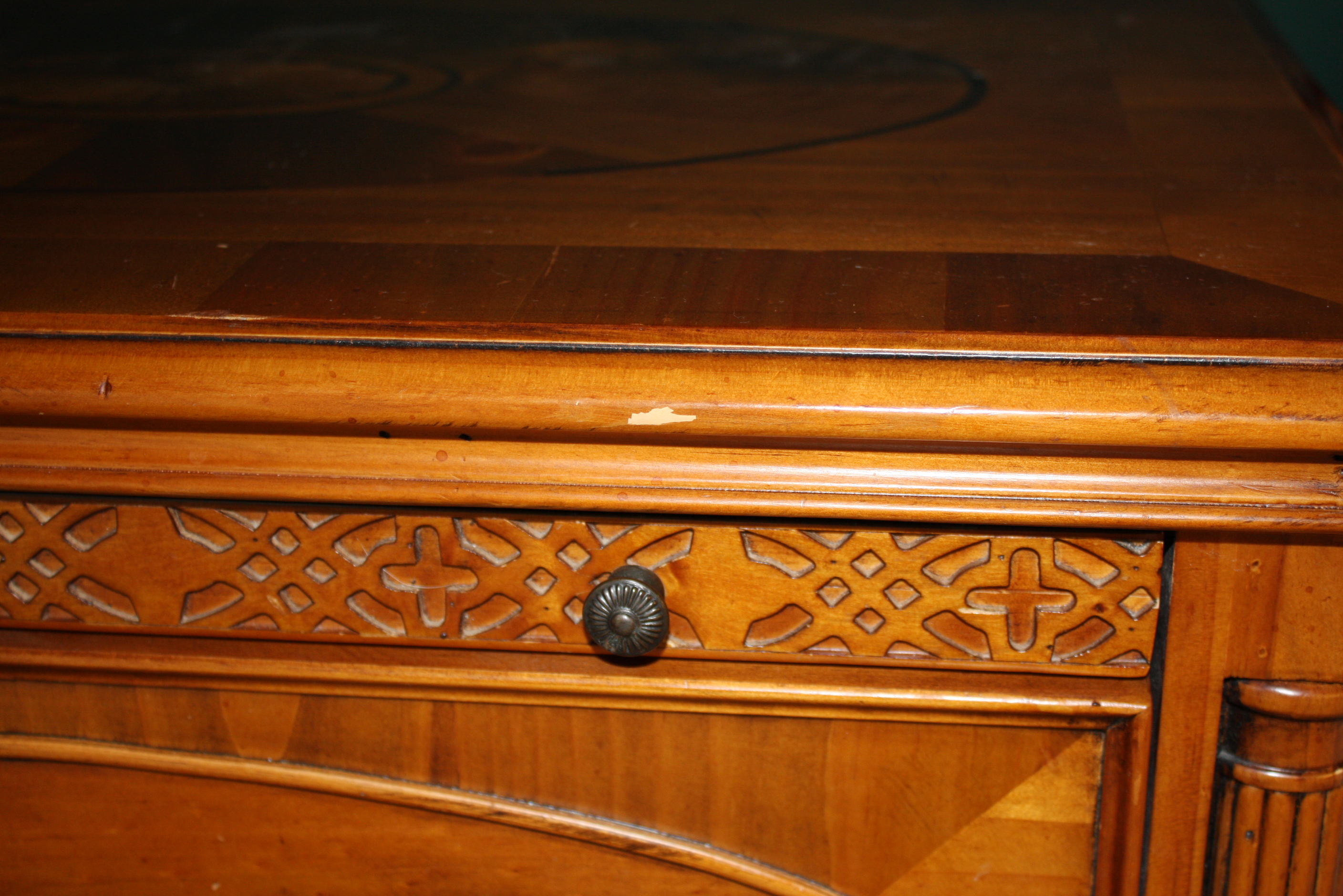 American Signature Furniture Pine Side Table EBTH