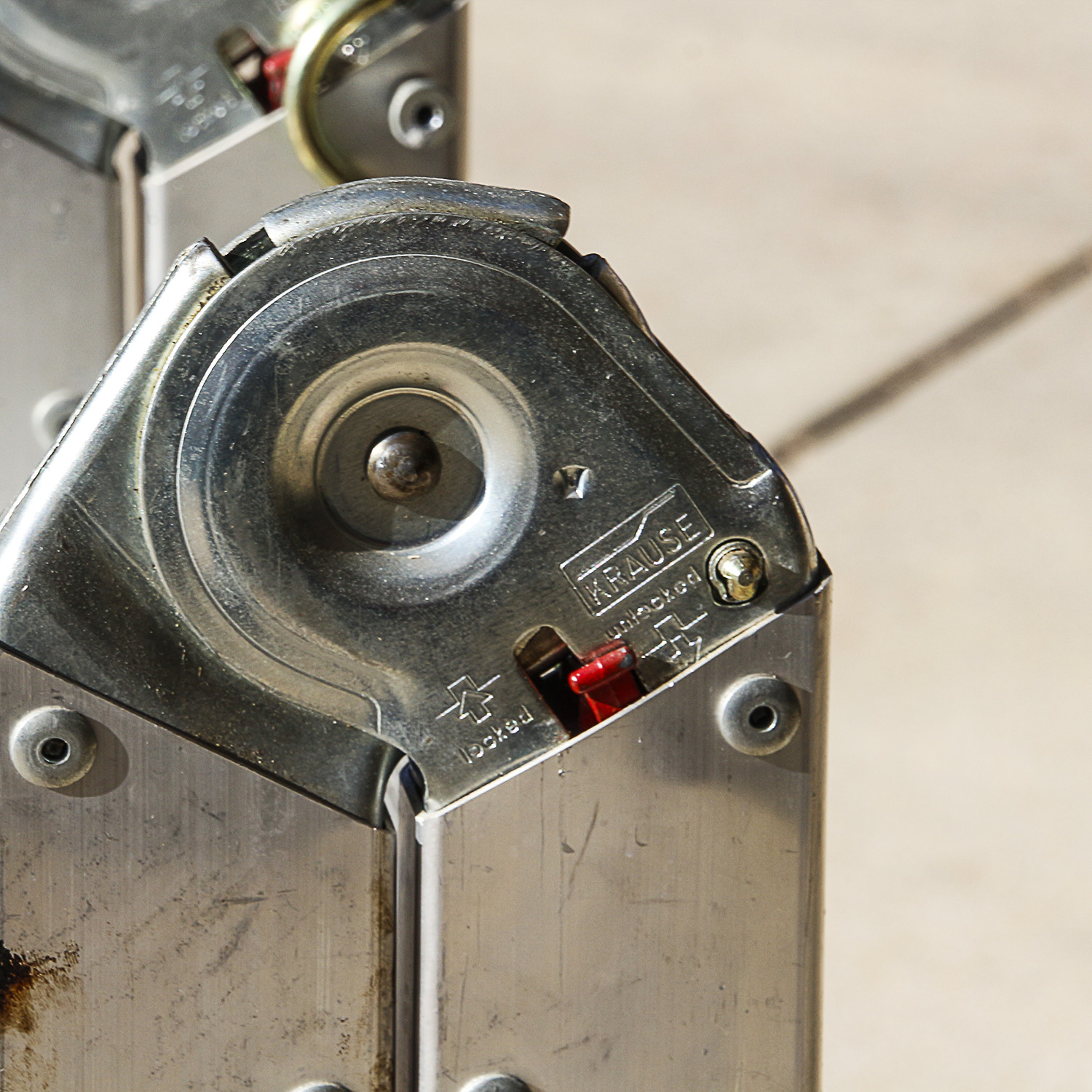 Krause 12' Extension Ladder EBTH