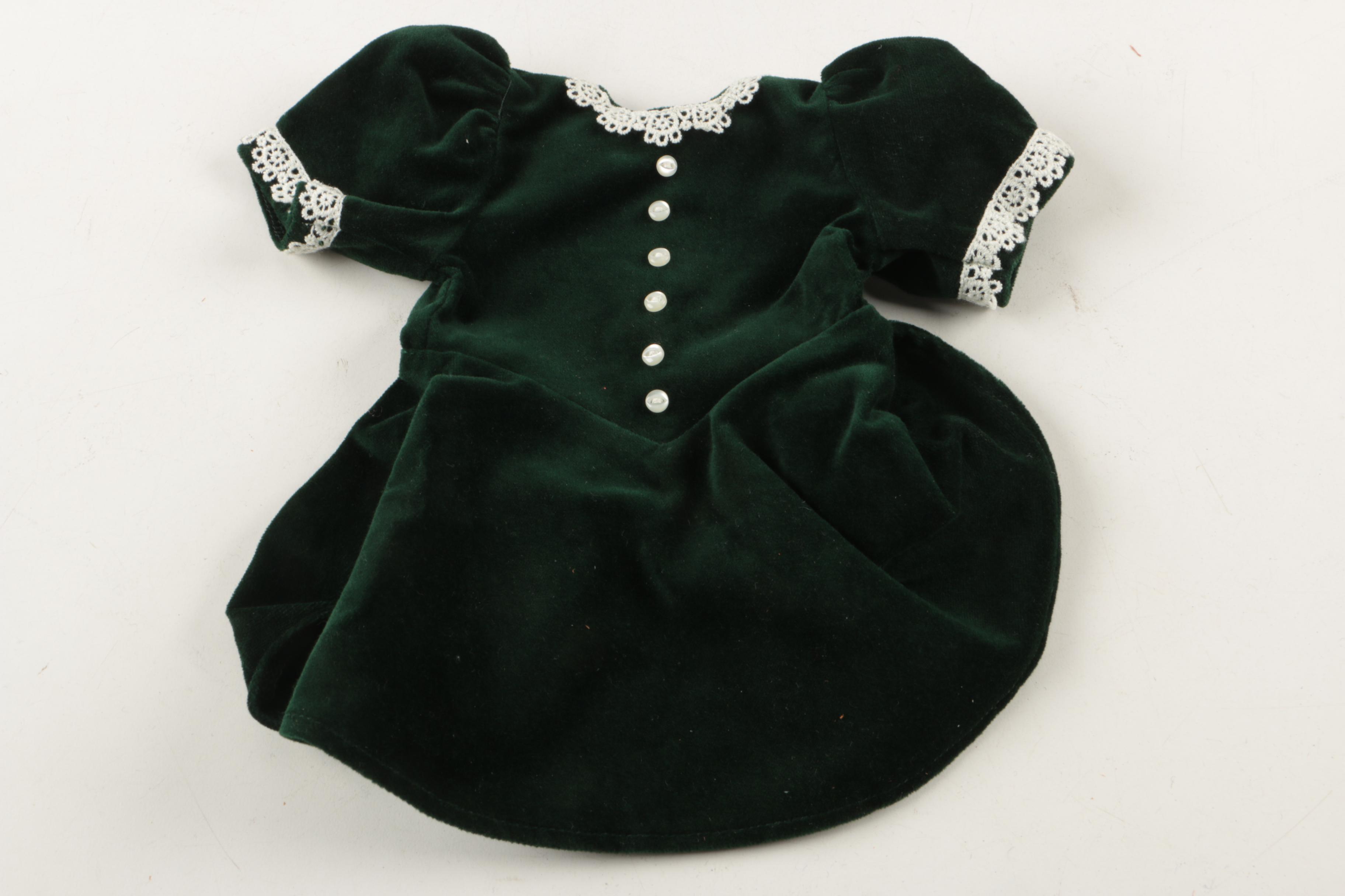 Pleasant Company's "Molly" American Girl Doll EBTH