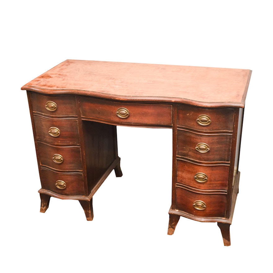 Vintage Mahogany Knee-Hole Desk