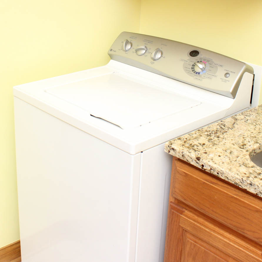 GE Profile 3.5 Cubic Foot Washing Machine EBTH