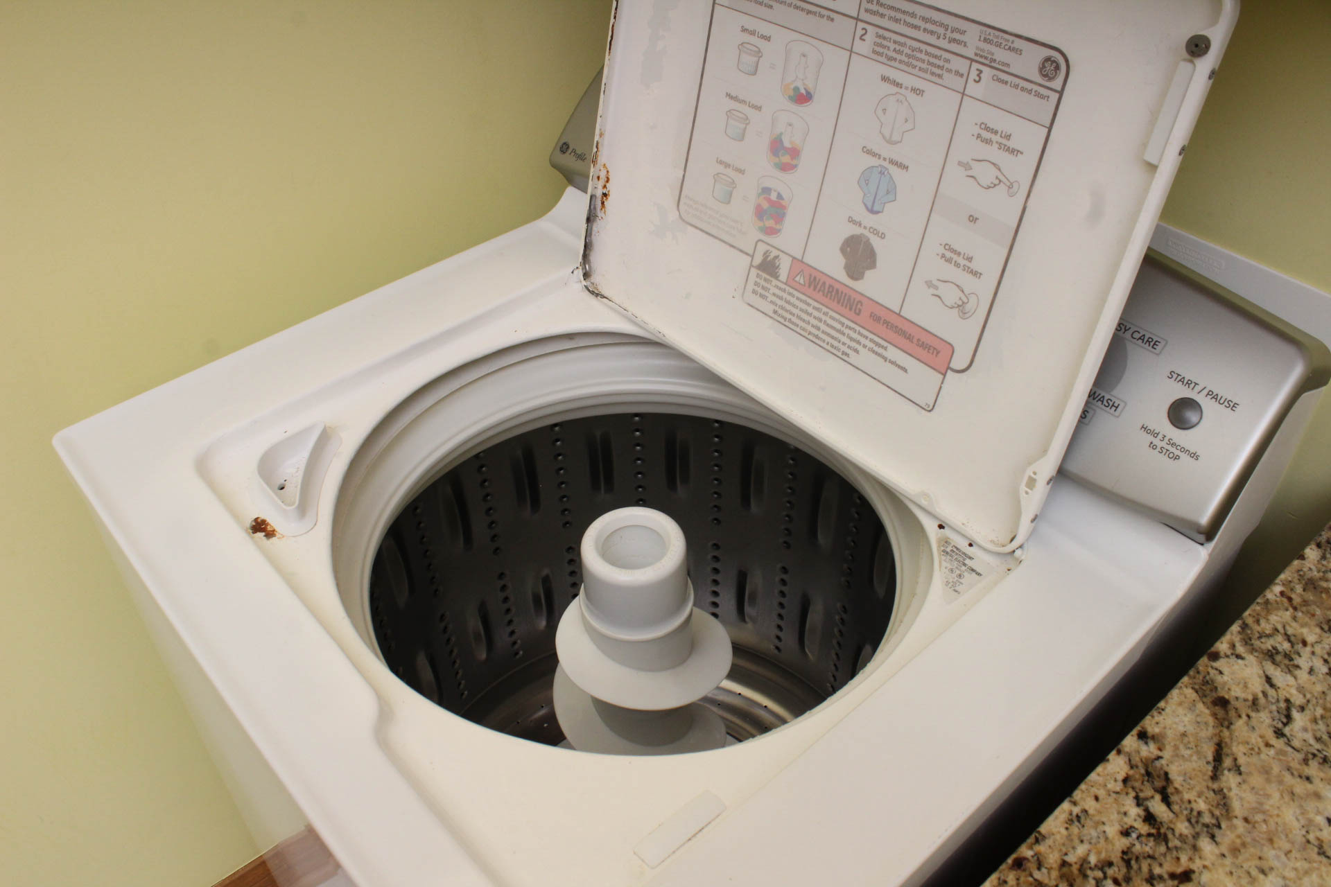 GE Profile 3.5 Cubic Foot Washing Machine EBTH