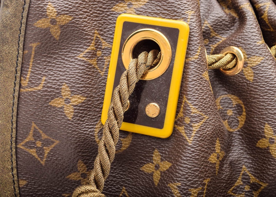 Louis Vuitton Collection 2009 Spring/Summer Kalahari Handbag | EBTH