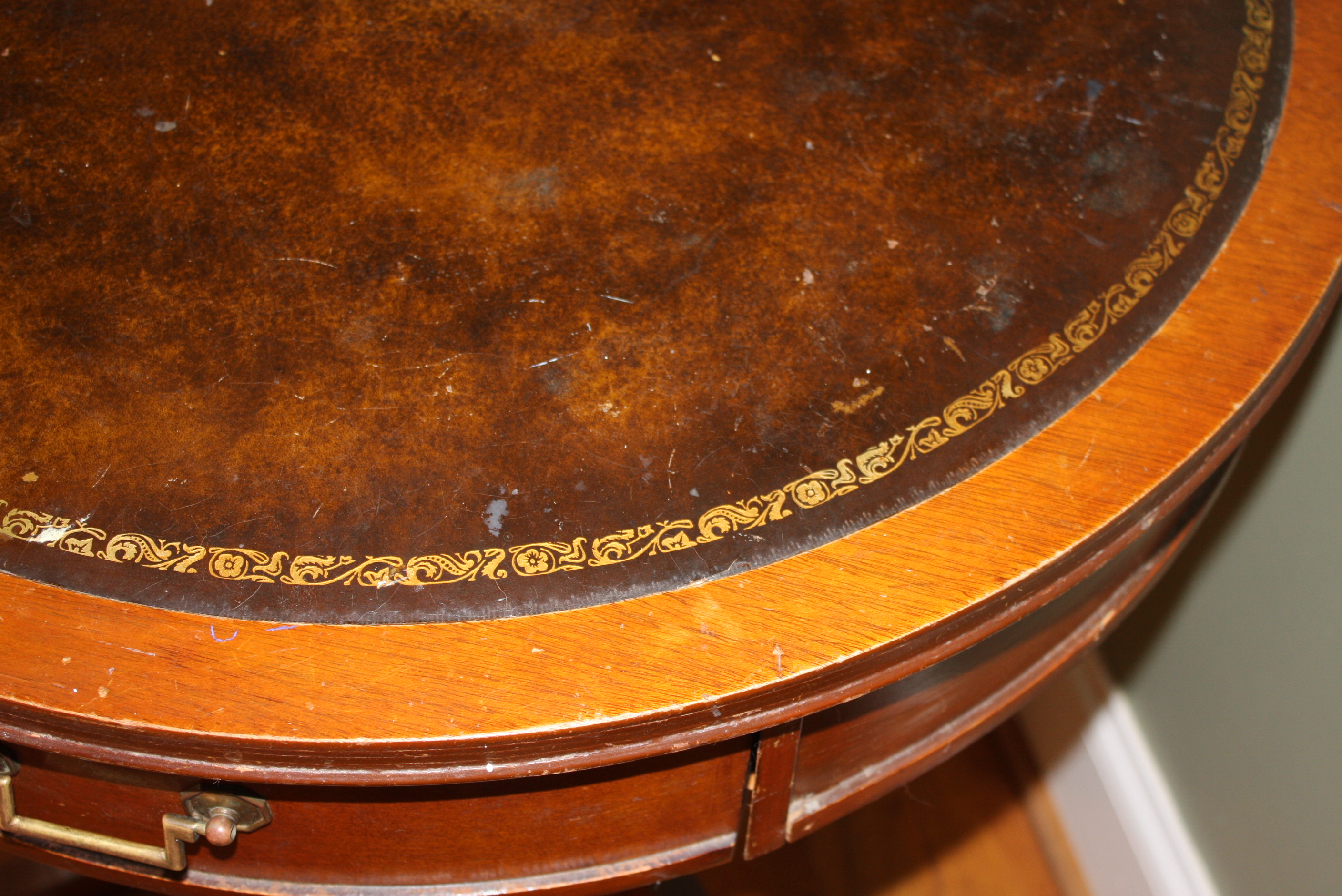 Vintage Federal Style Leather Top Drum Table EBTH