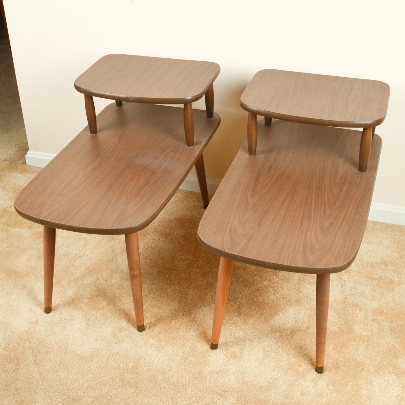 Pair of Mid Century Modern Tiered End Tables : EBTH