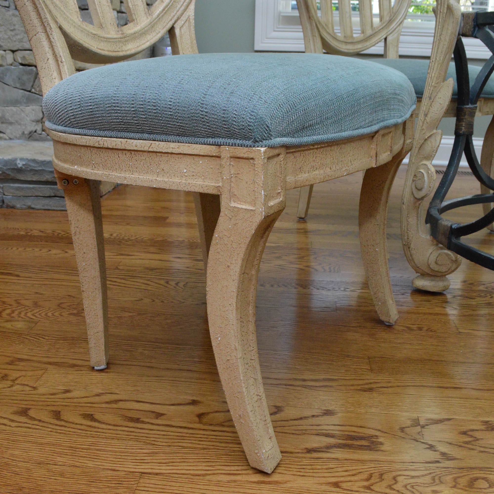 Glass Top Dining Tables and Chairs by Drexel Heritage | EBTH