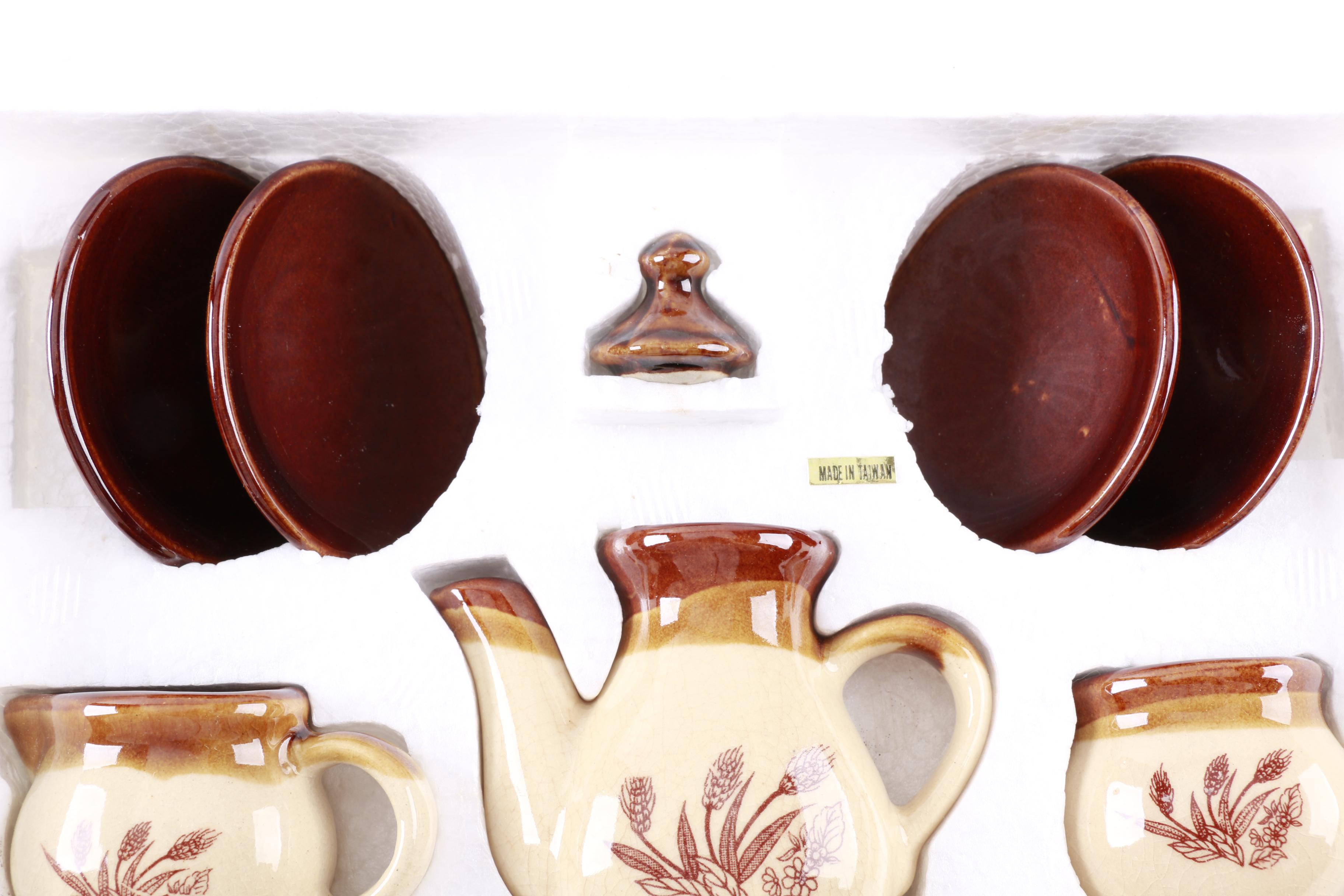 Vintage Stoneware Tea Set EBTH