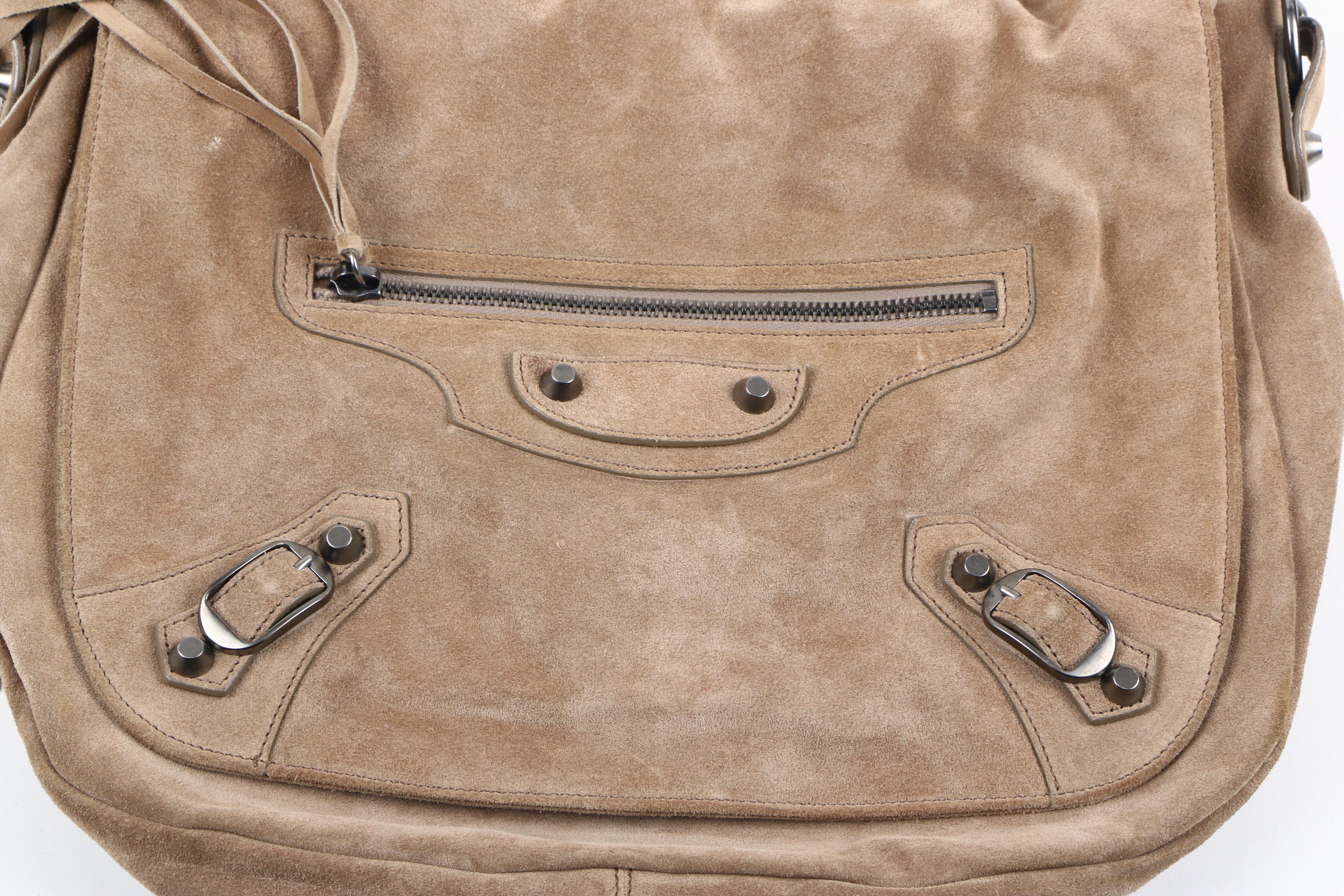 balenciaga folk messenger bag