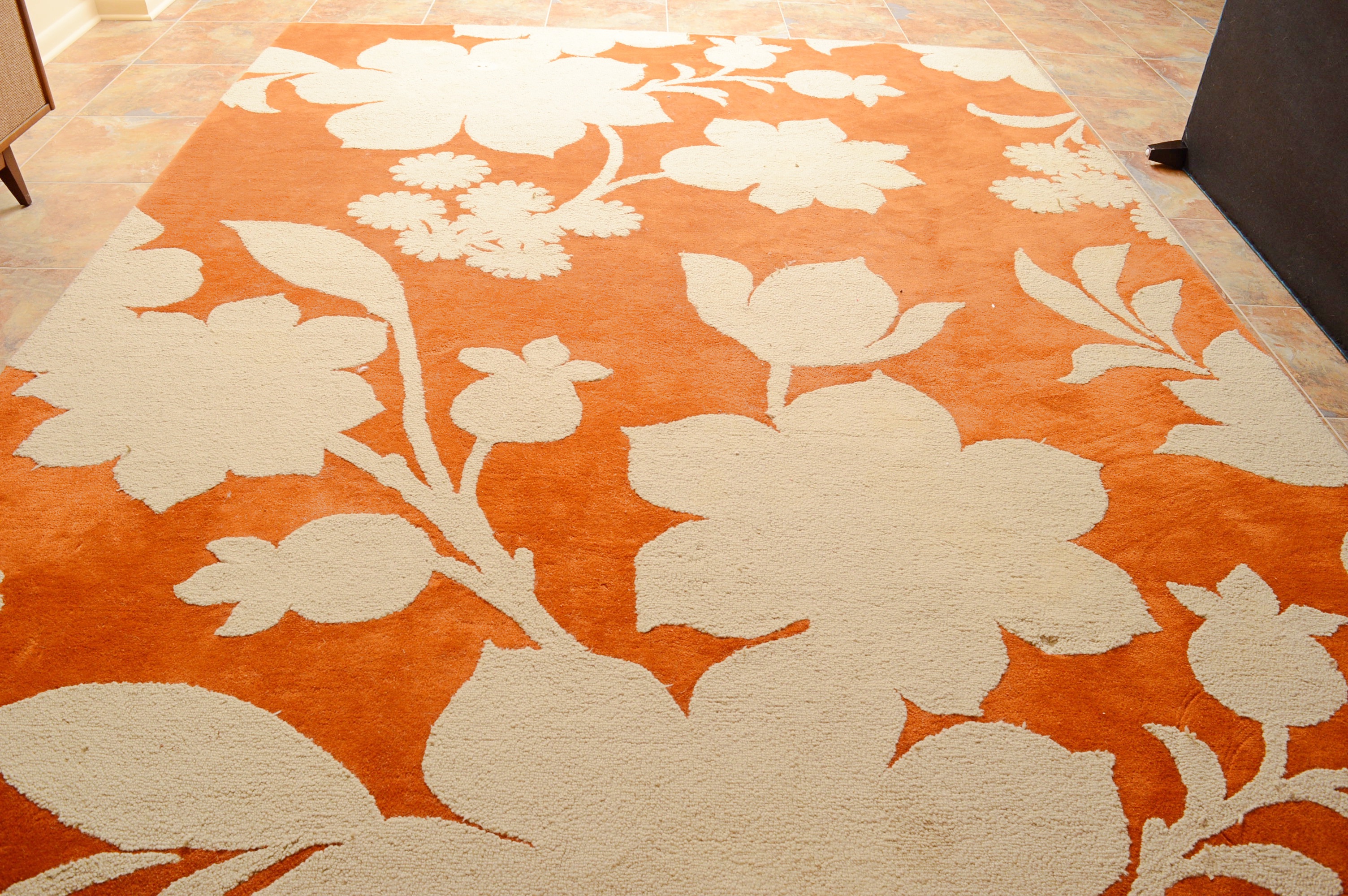 Crate & Barrel Wool and Cotton Area Rug EBTH