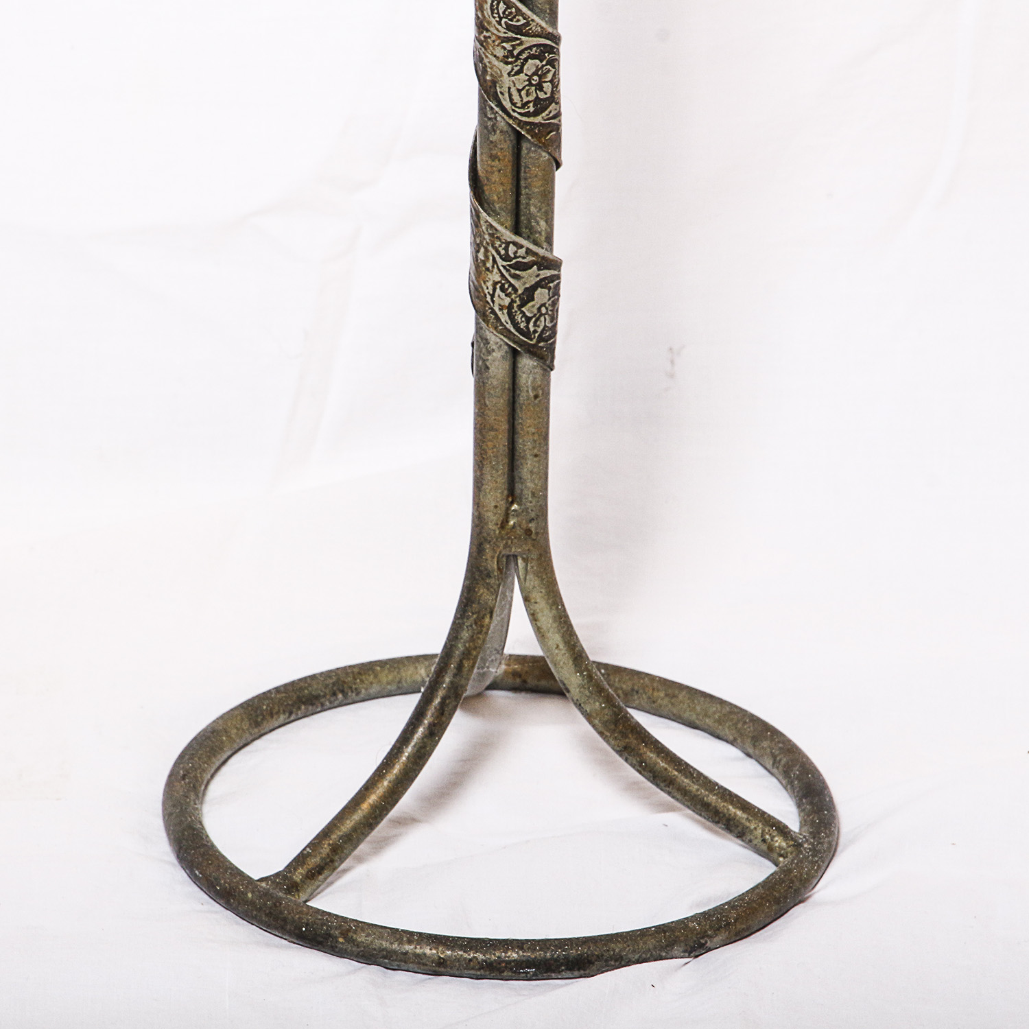 Vintage Bathroom Accessories EBTH