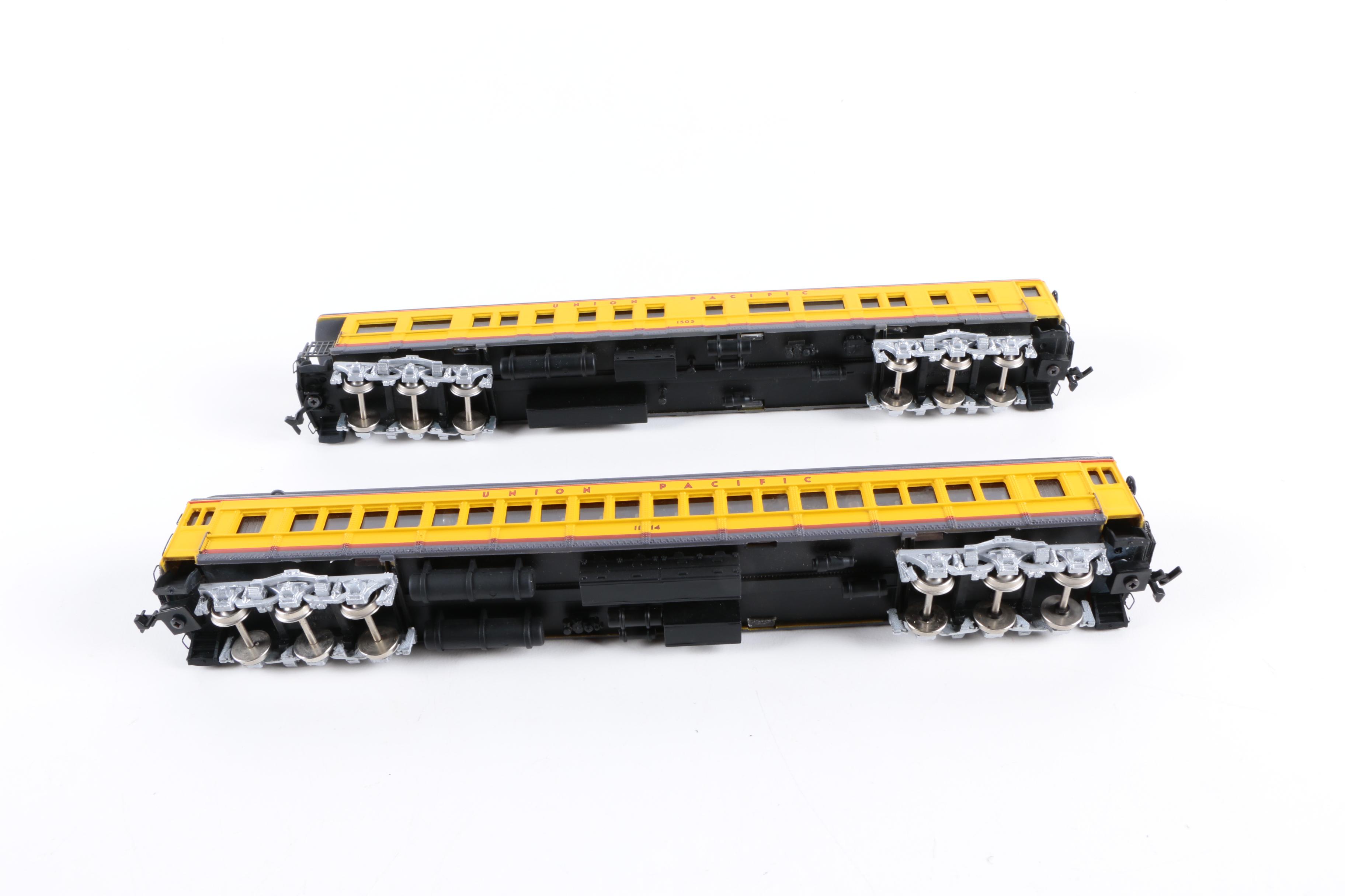 Bachmann "Spectrum" HO Scale Union Pacific Passenger 