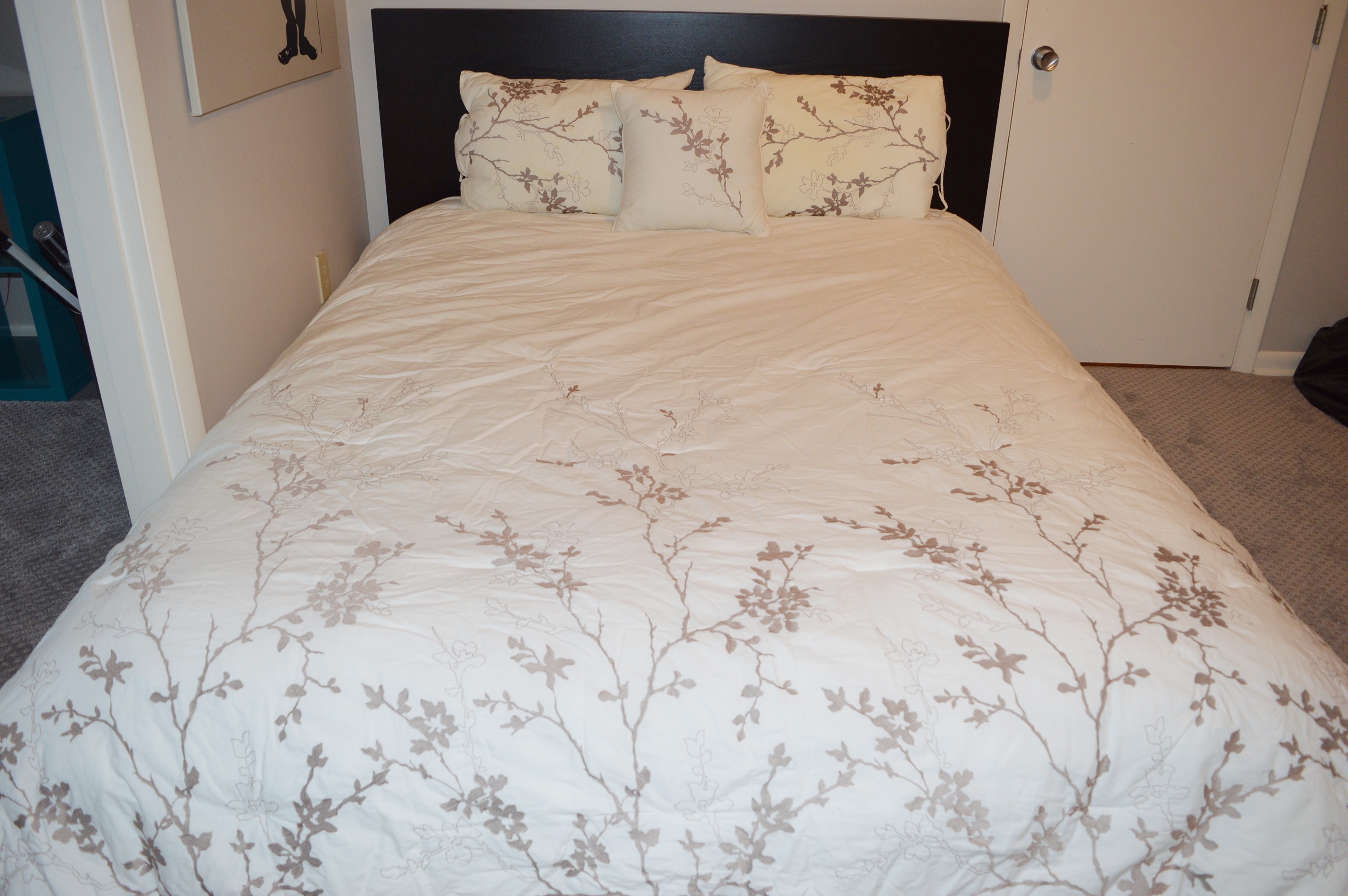 Ikea "Luroy" Queen Bed Frame with Storage and Bedding Ensemble EBTH