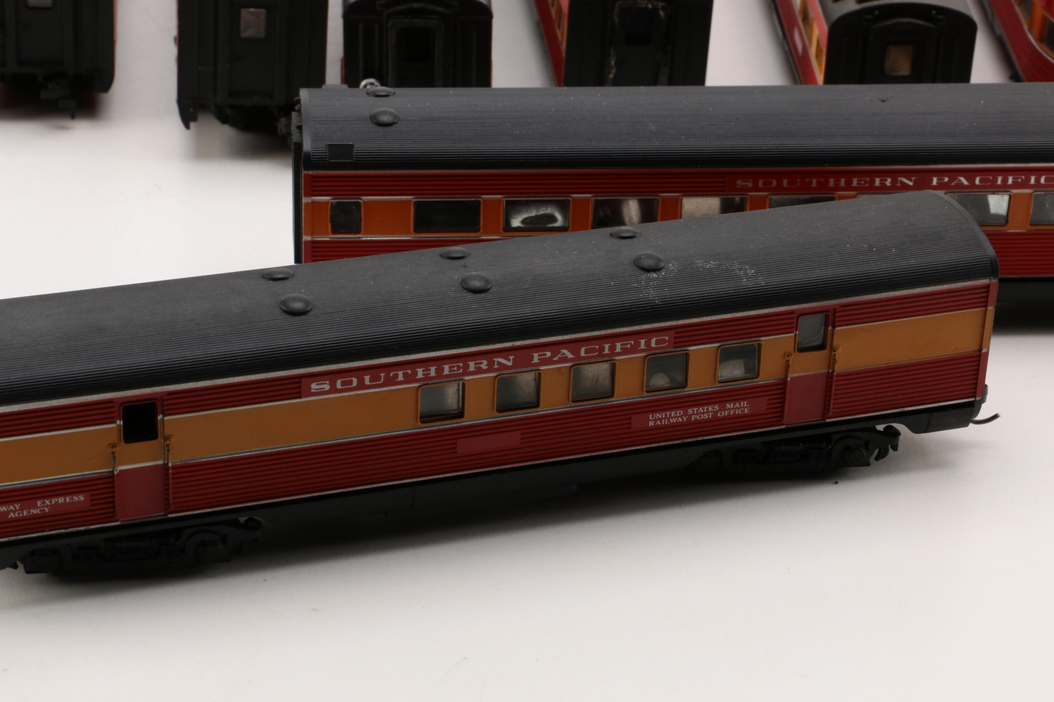 HO Scale Southern Pacific Passenger Cars EBTH