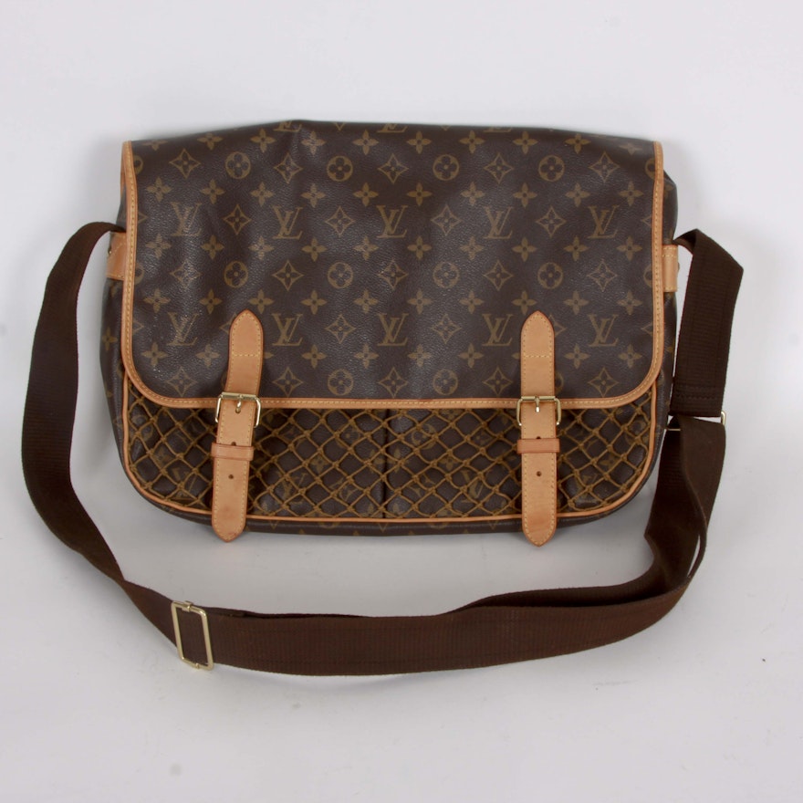 Louis Vuitton Messenger Bag : EBTH
