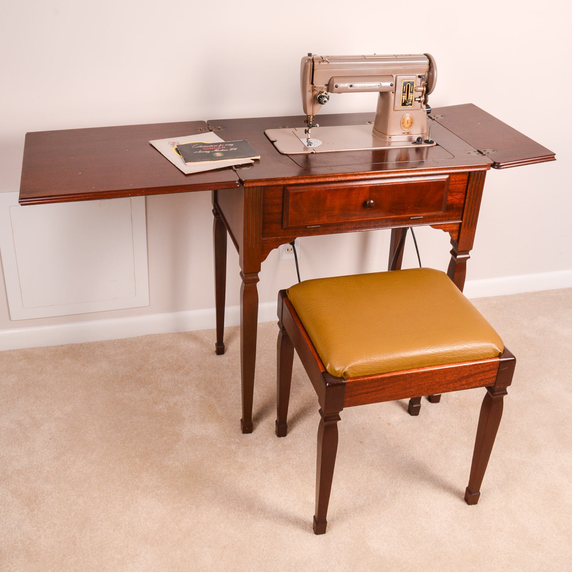 1950s Singer 301 Sewing Machine With Cabinet, Stool And Accessories | EBTH