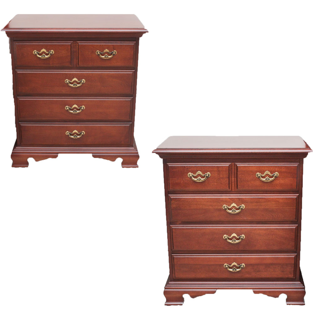 Thomasville Chippendale Style Nightstands EBTH