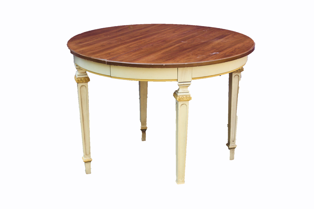 Thomasville Round Wooden Dining Table and Chairs EBTH