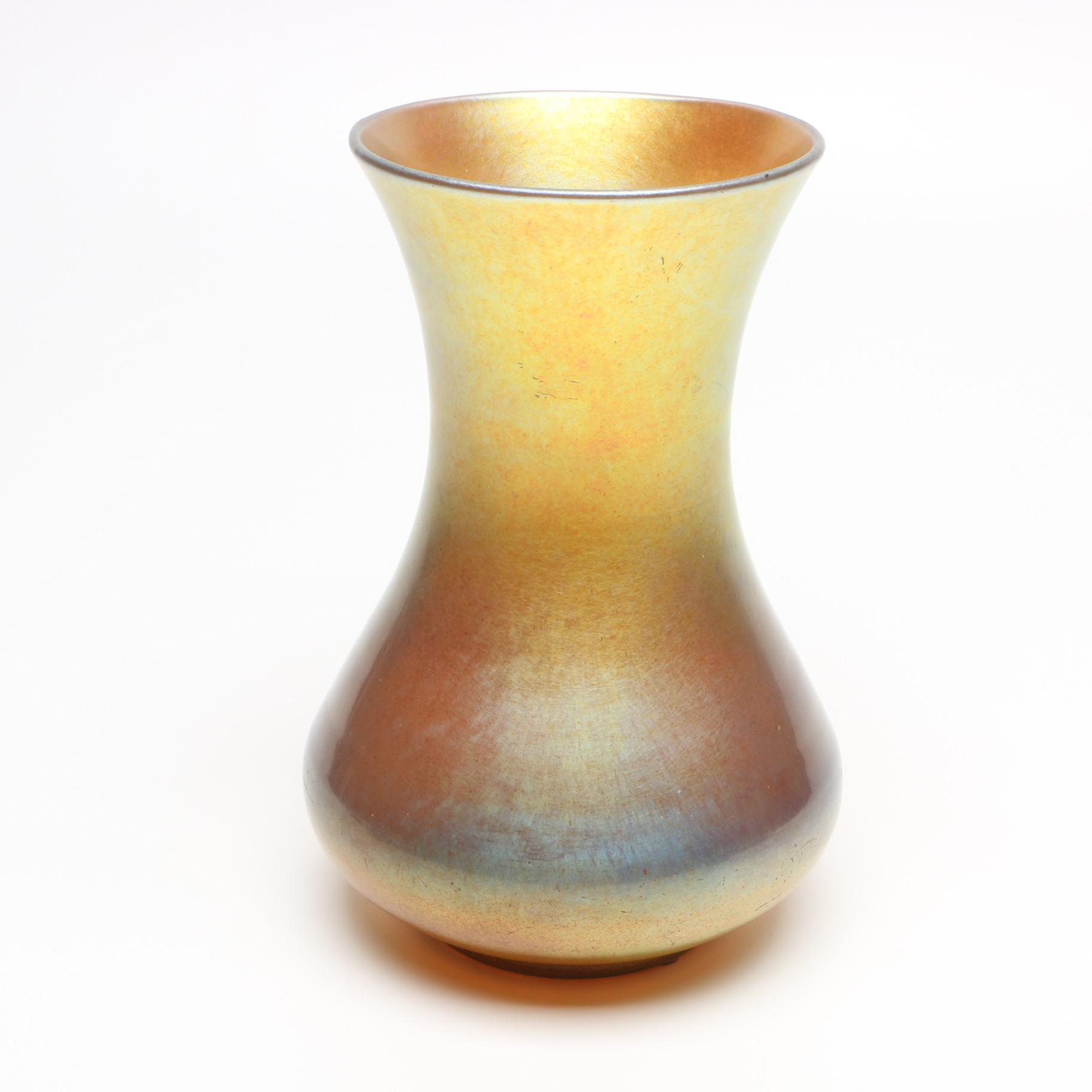 Vintage Steuben Aurene Glass Vase Ebth