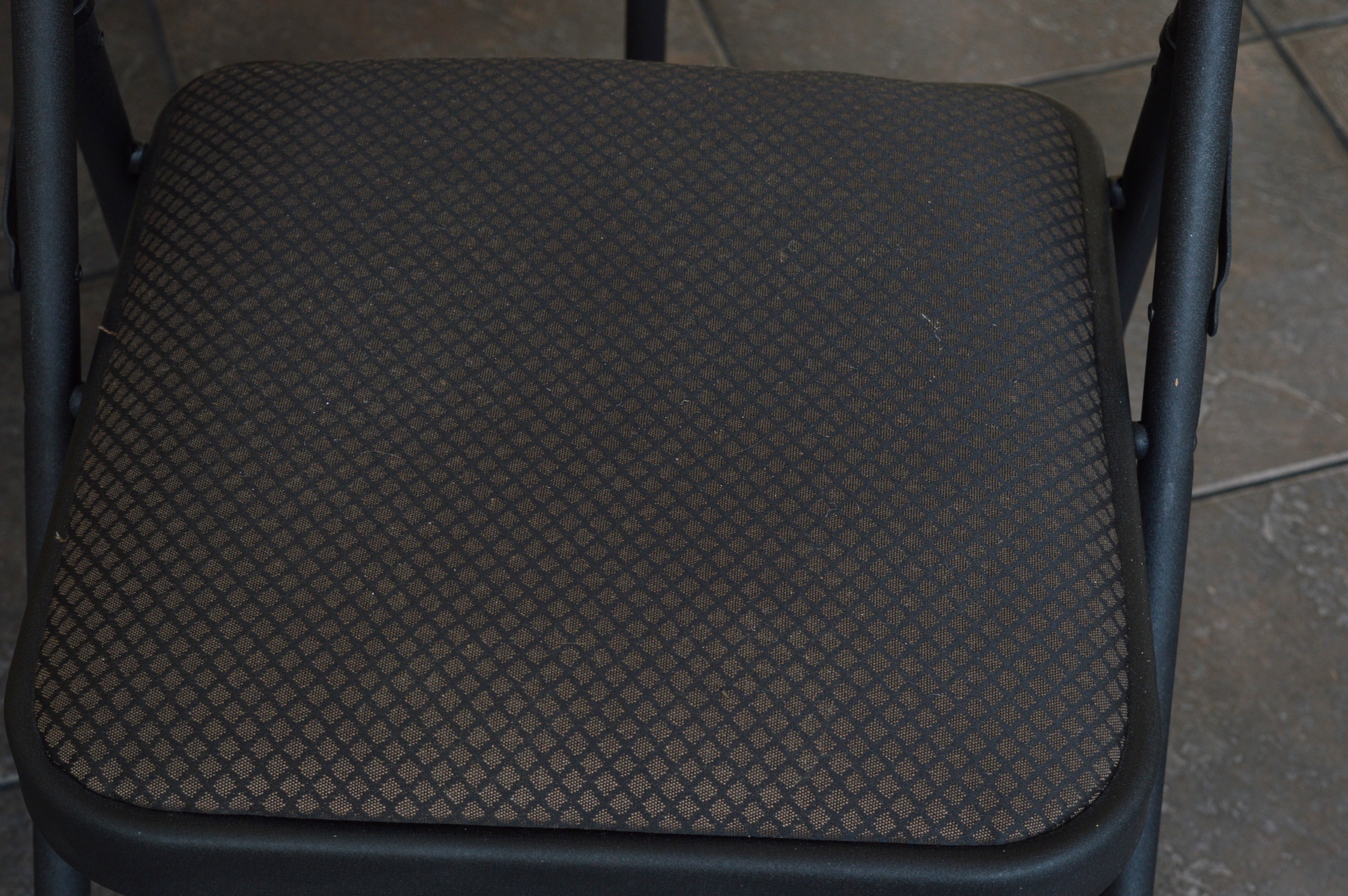 Cosco Folding Card Table and Two Folding Chairs EBTH