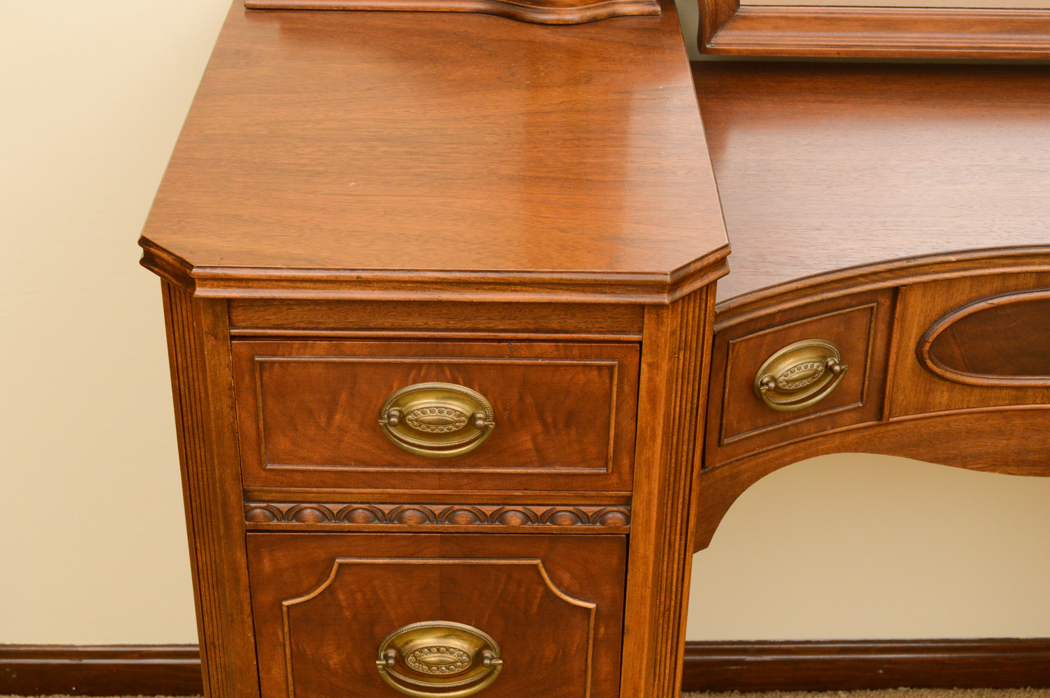 Antique Huntley Furniture Mirrored Vanity and Vintage Wire Stool EBTH