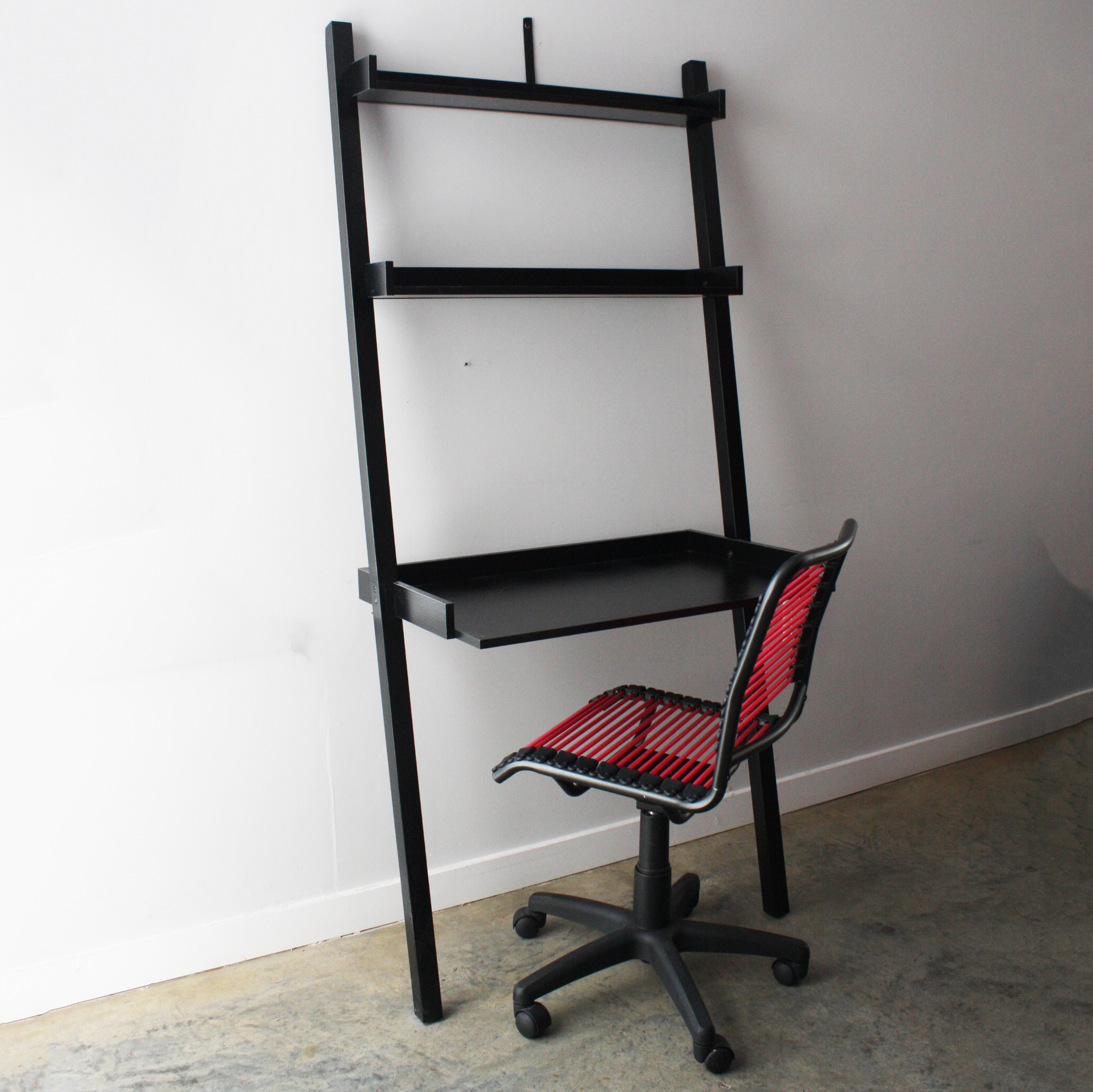 Black Ladder Shelf Desk And Office Chair Ebth