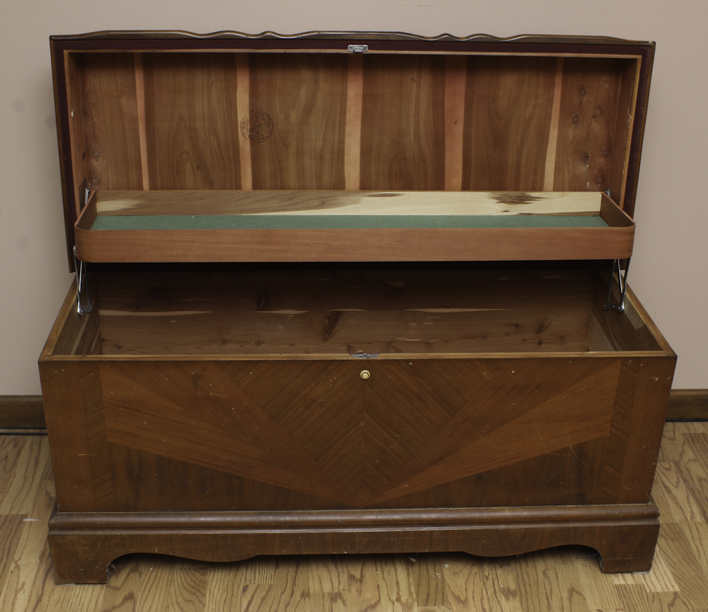 Art Deco Style Cedar Chest by Roos Chests EBTH
