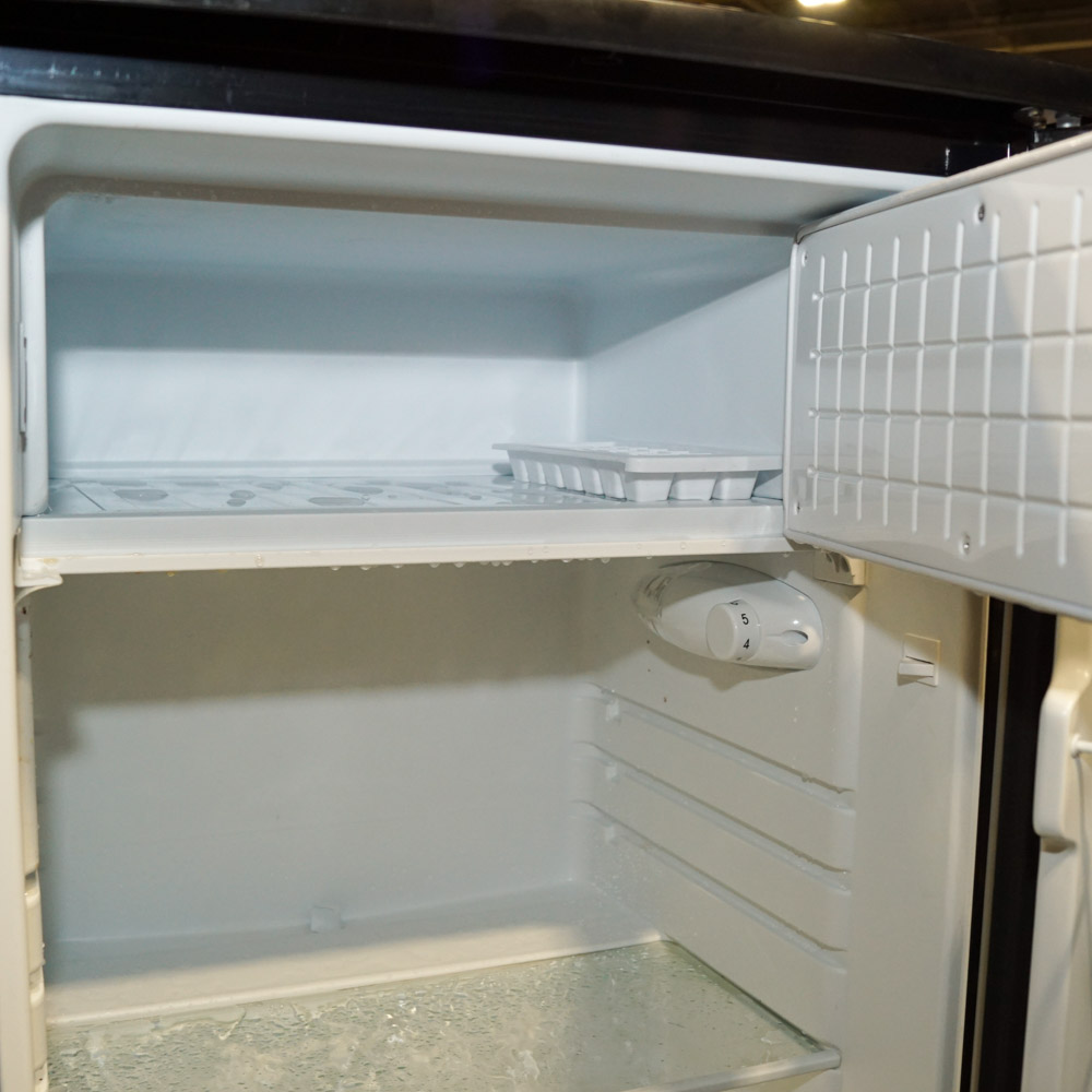 Frigidaire Mini Fridge EBTH