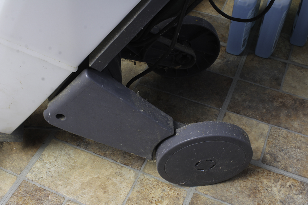 Oreck Steemer "Signature Series" Carpet Cleaner EBTH