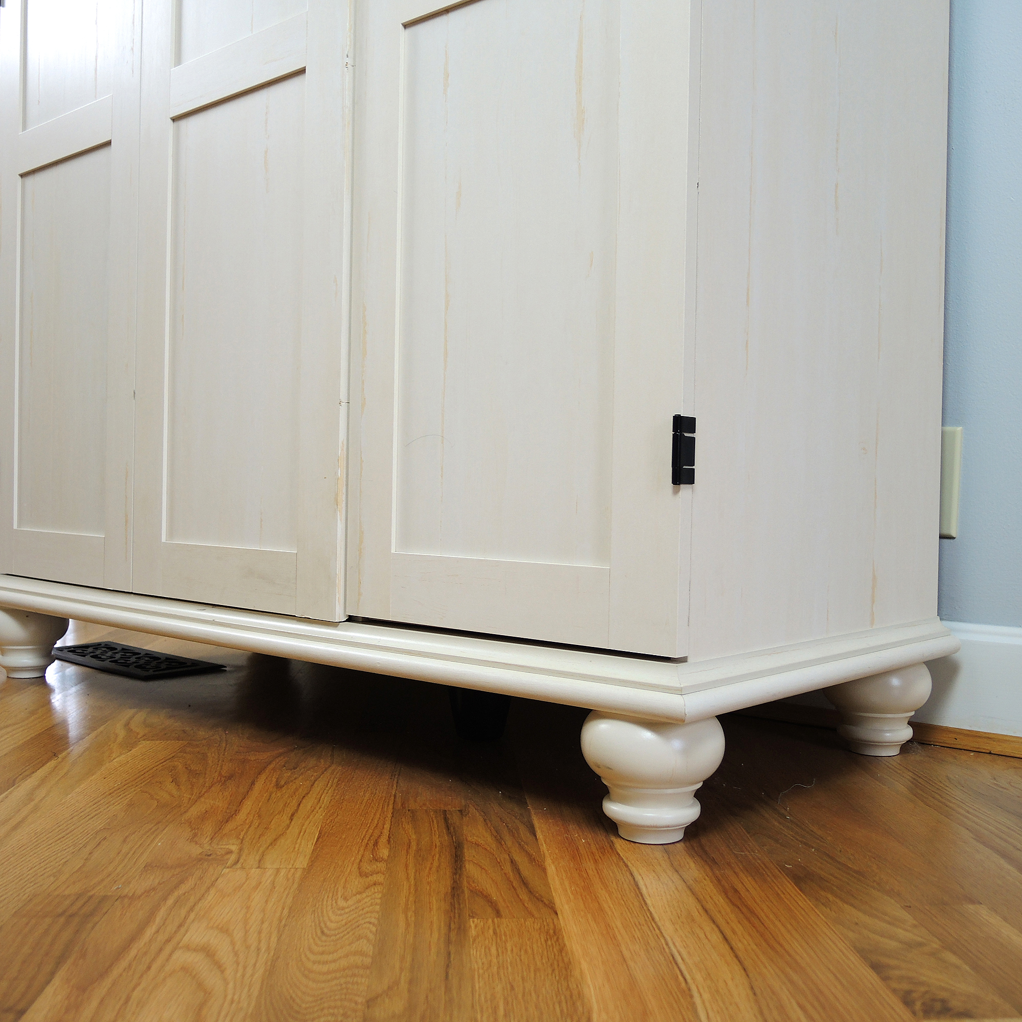 Sauder Armoire Desk EBTH