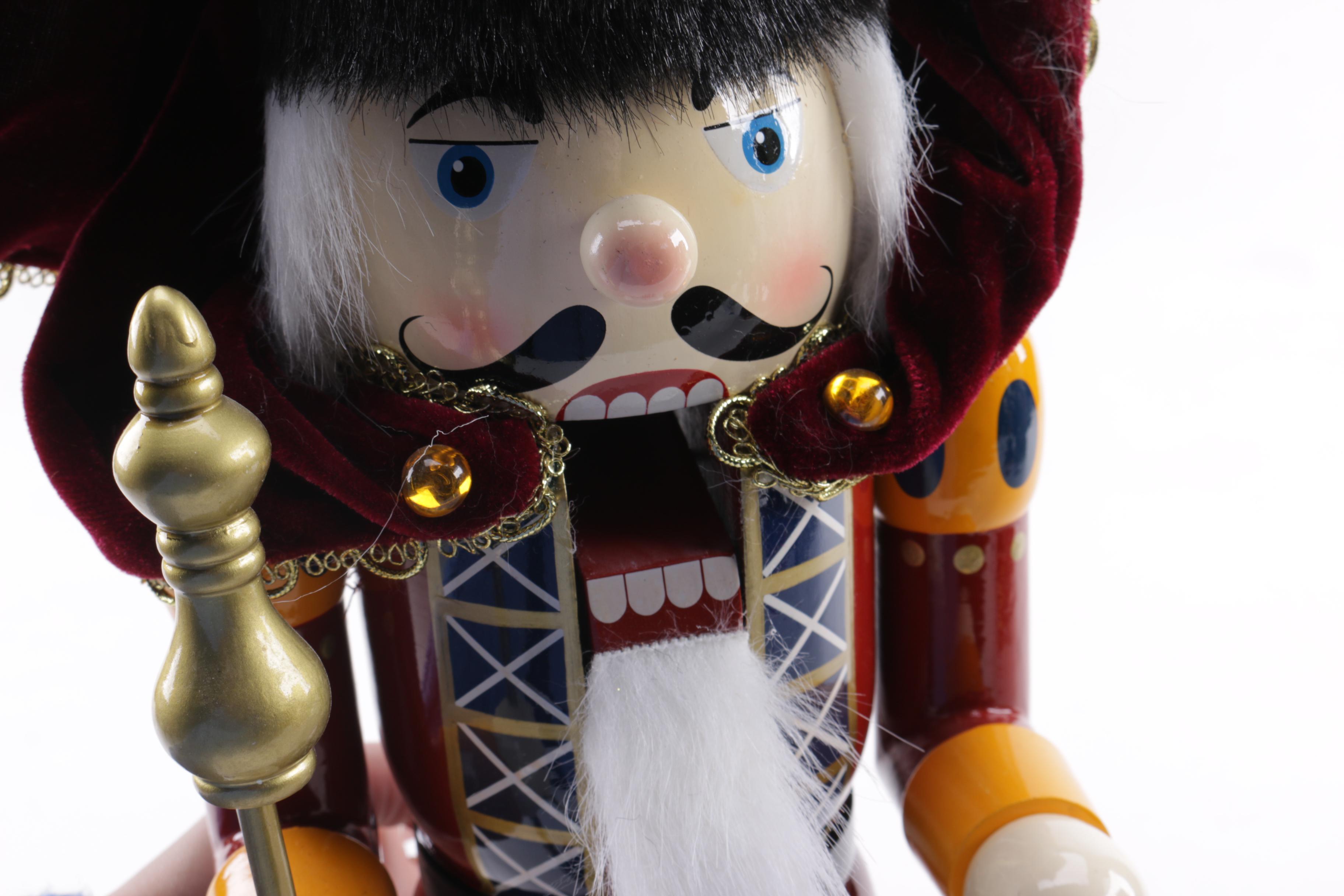 Kirkland Signature Wooden Nutcrackers EBTH