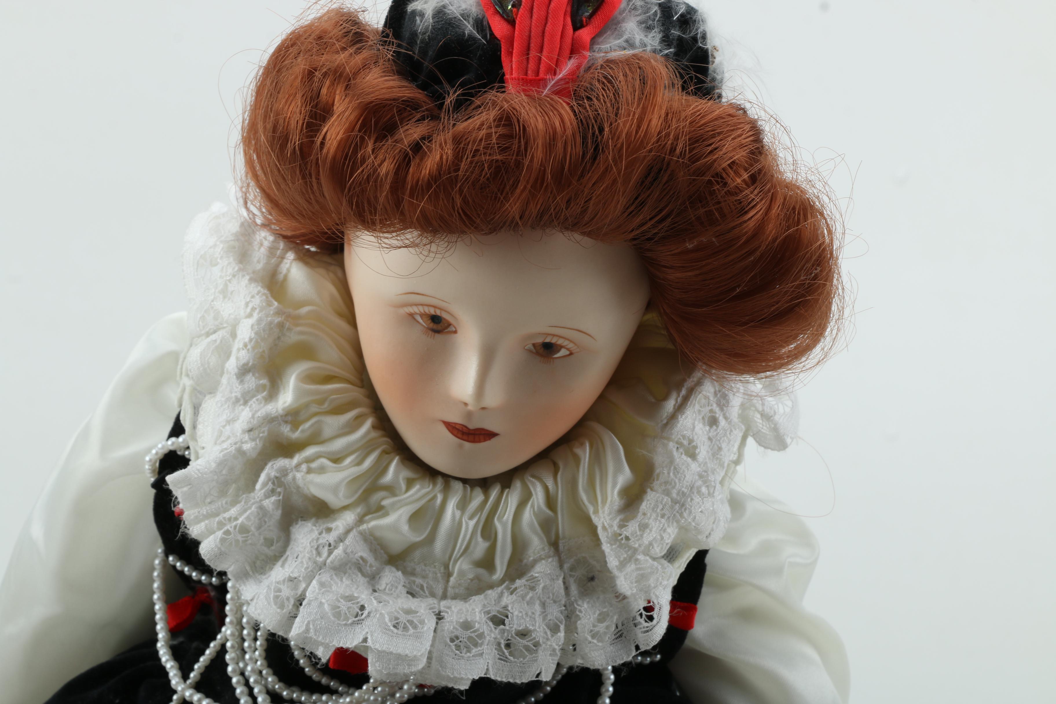 1982 Franklin Heirloom "Queen Elizabeth I" Porcelain Doll with Vintage