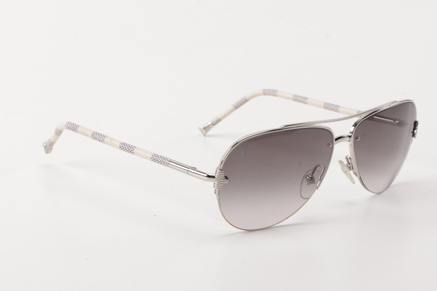 Louis Vuitton Grease Mask Sunglasses Silver Metal. Size U