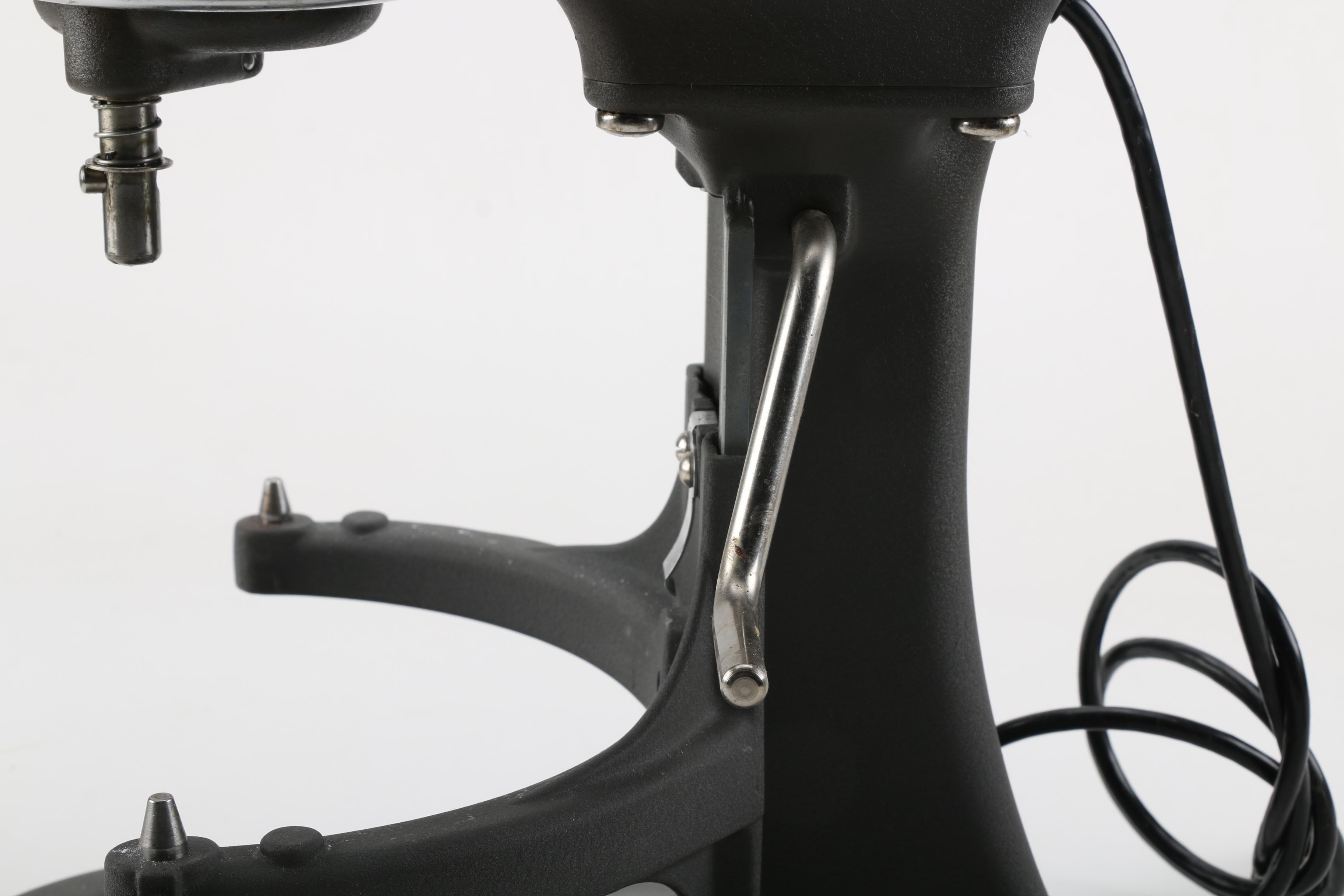 KitchenAid Heavy Duty Stand Mixer And Accessories | EBTH