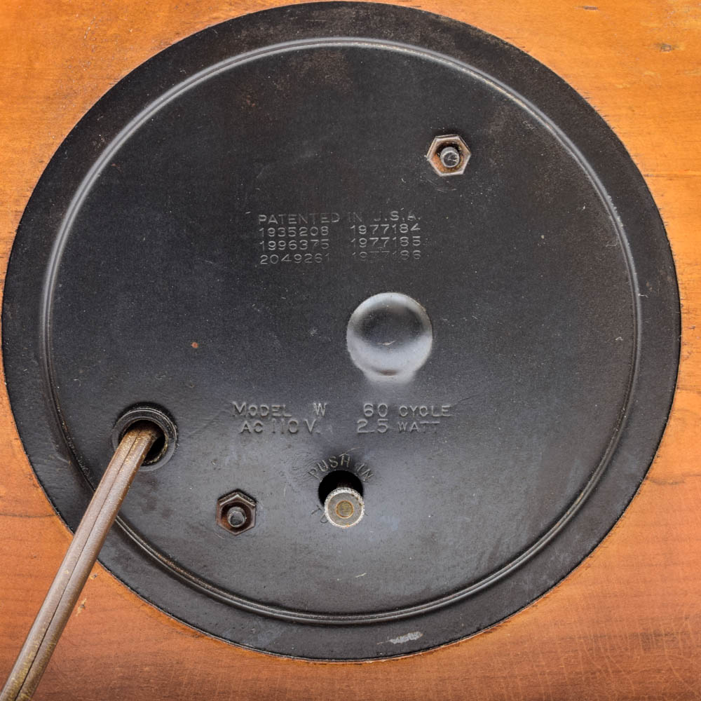 Vintage Mid Century Myrtlewood Clock by Sessions EBTH
