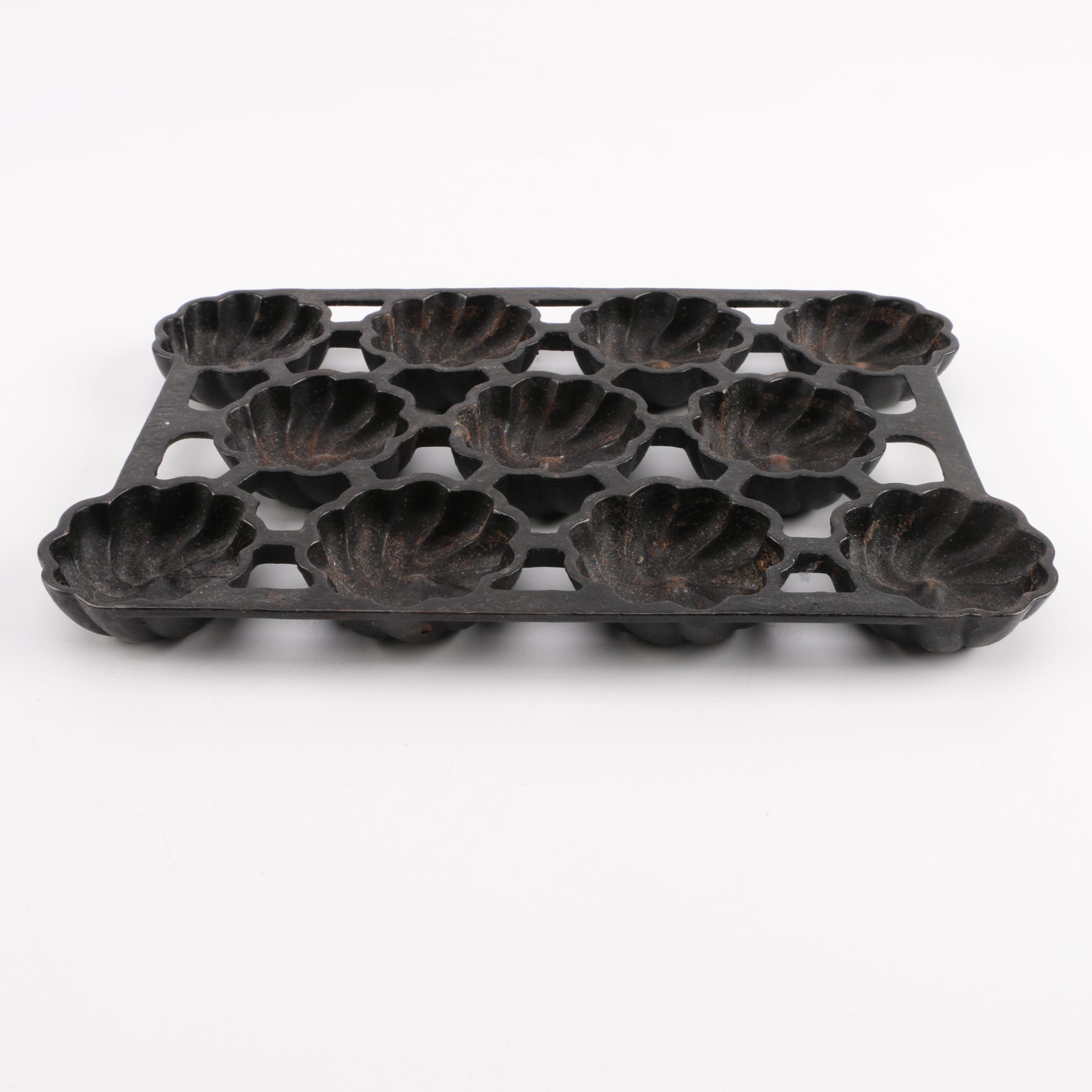 Griswold Cast Iron Cake Molds EBTH