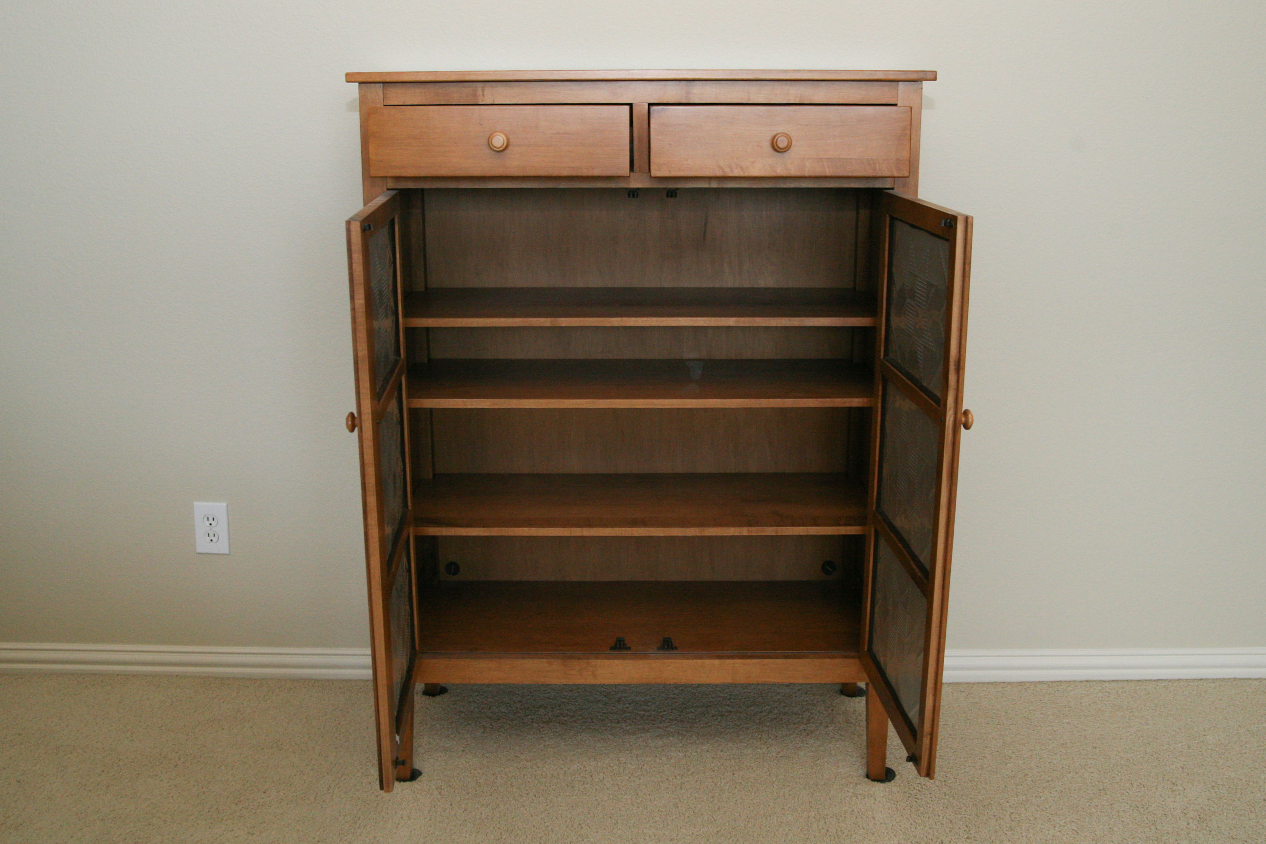 Ethan Allen Cherry Veneered Pie Safe EBTH