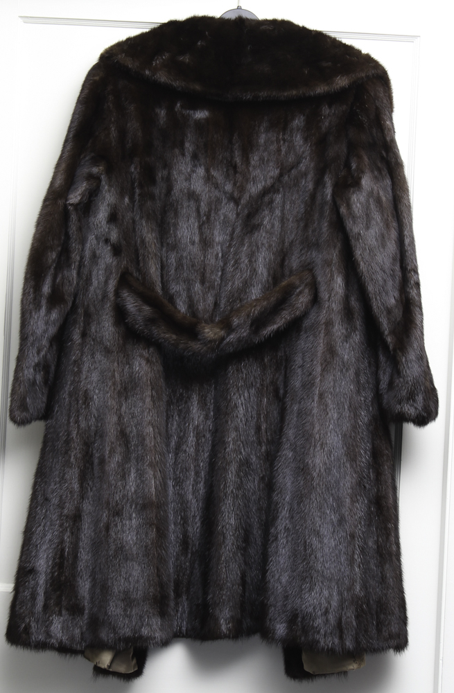 Vintage DoubleBreasted Black Crown Mink Fur Coat from Nikides of