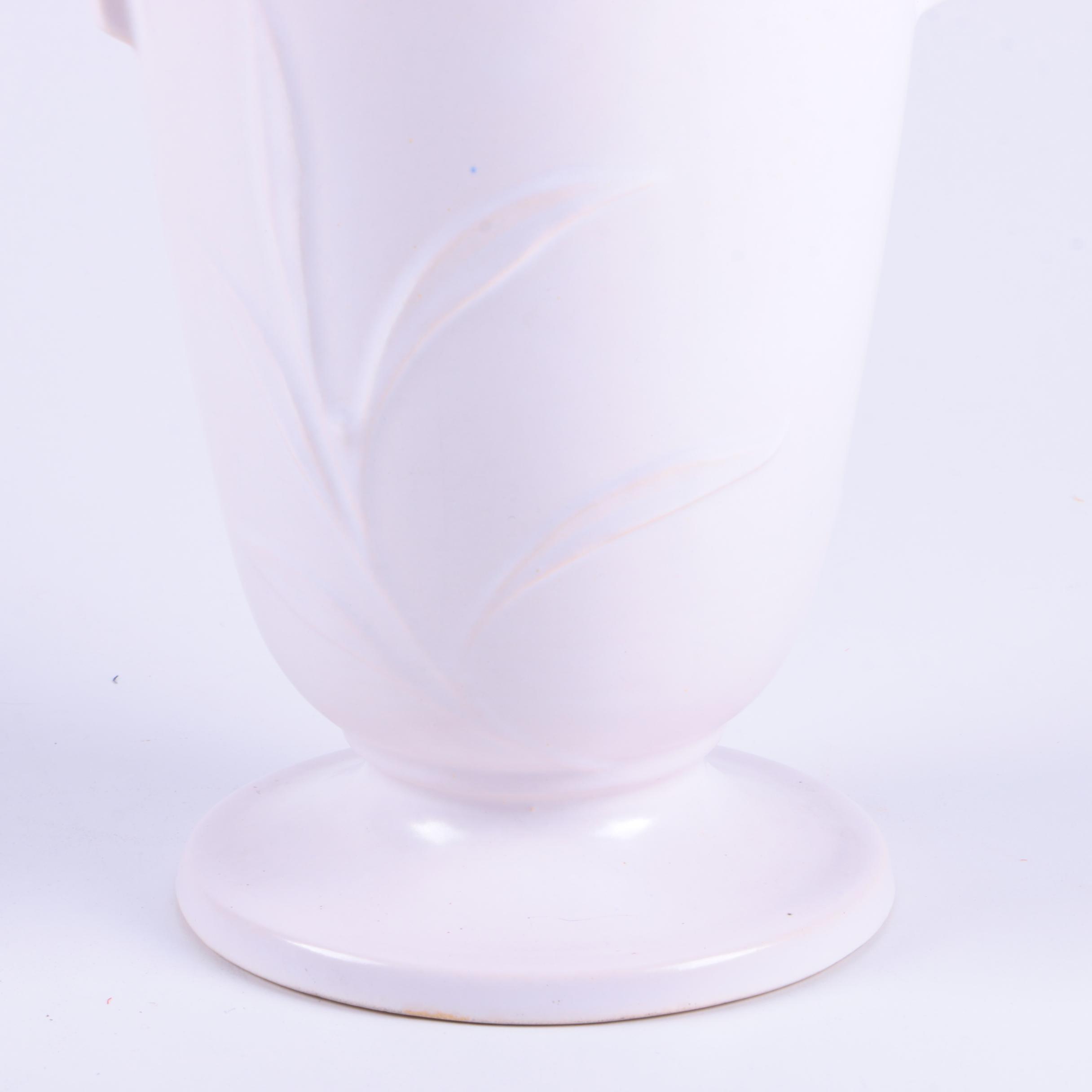 Vintage Roseville Pottery "Ivory II" Vase EBTH