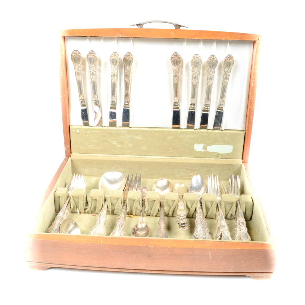 1847 Rogers Bros. "Heritage" Silver Plate Flatware Collection EBTH