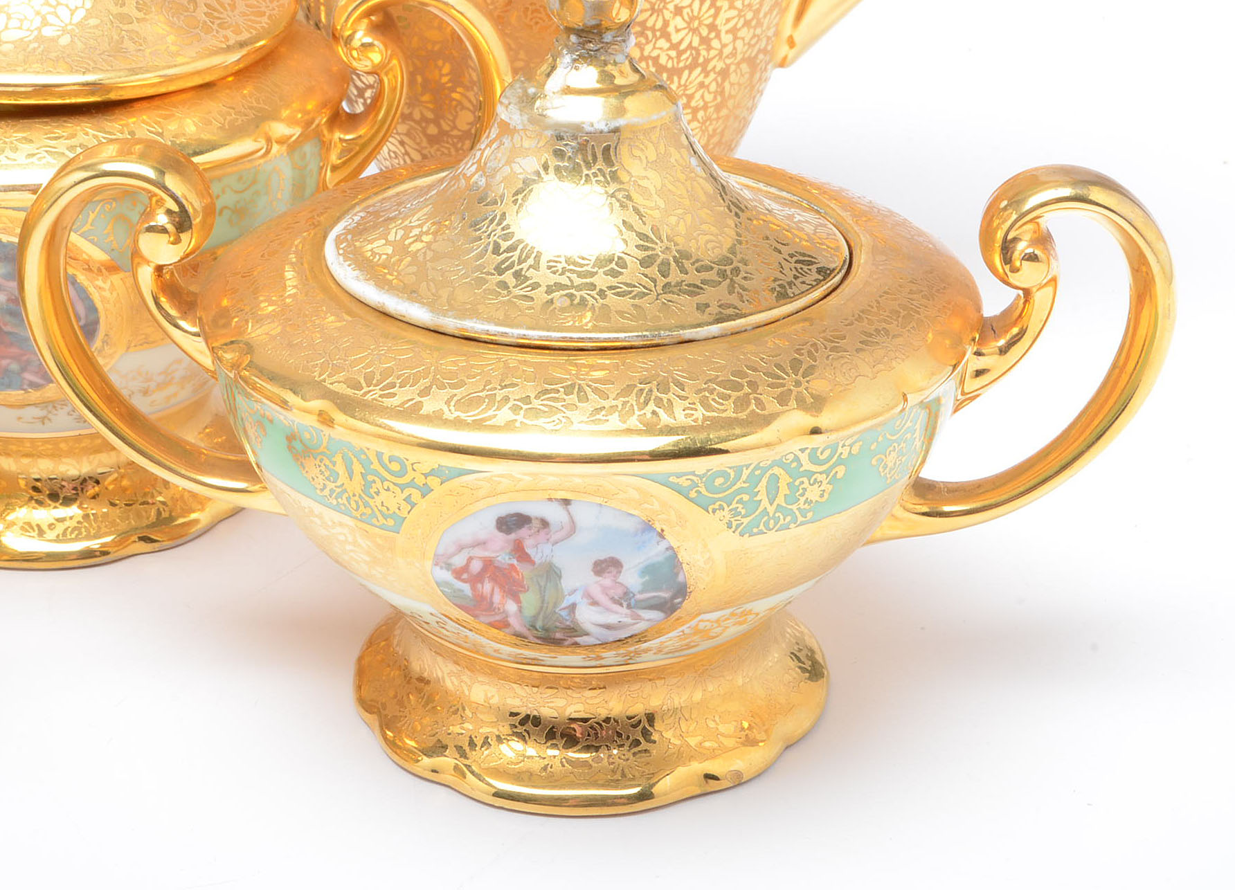 Collection of Le Mieux China | EBTH