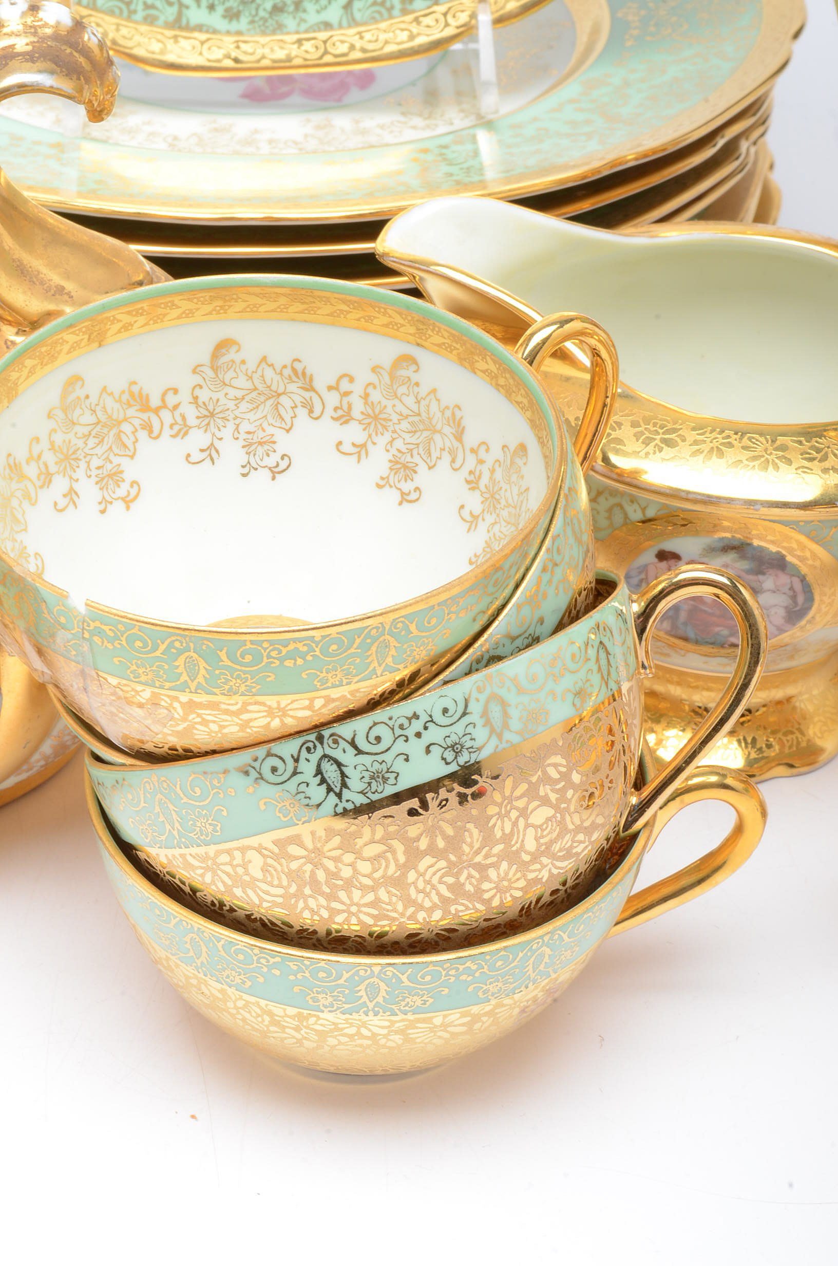 Collection of Le Mieux China | EBTH