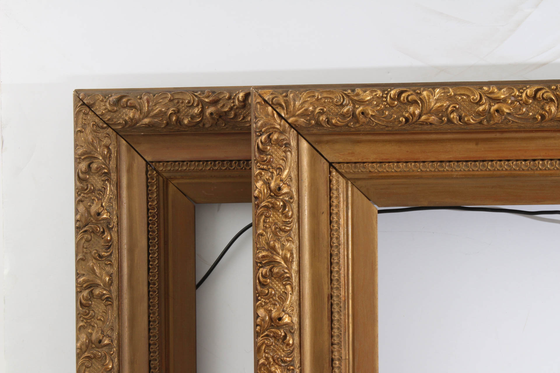 Ornate Gold Tone Frames EBTH